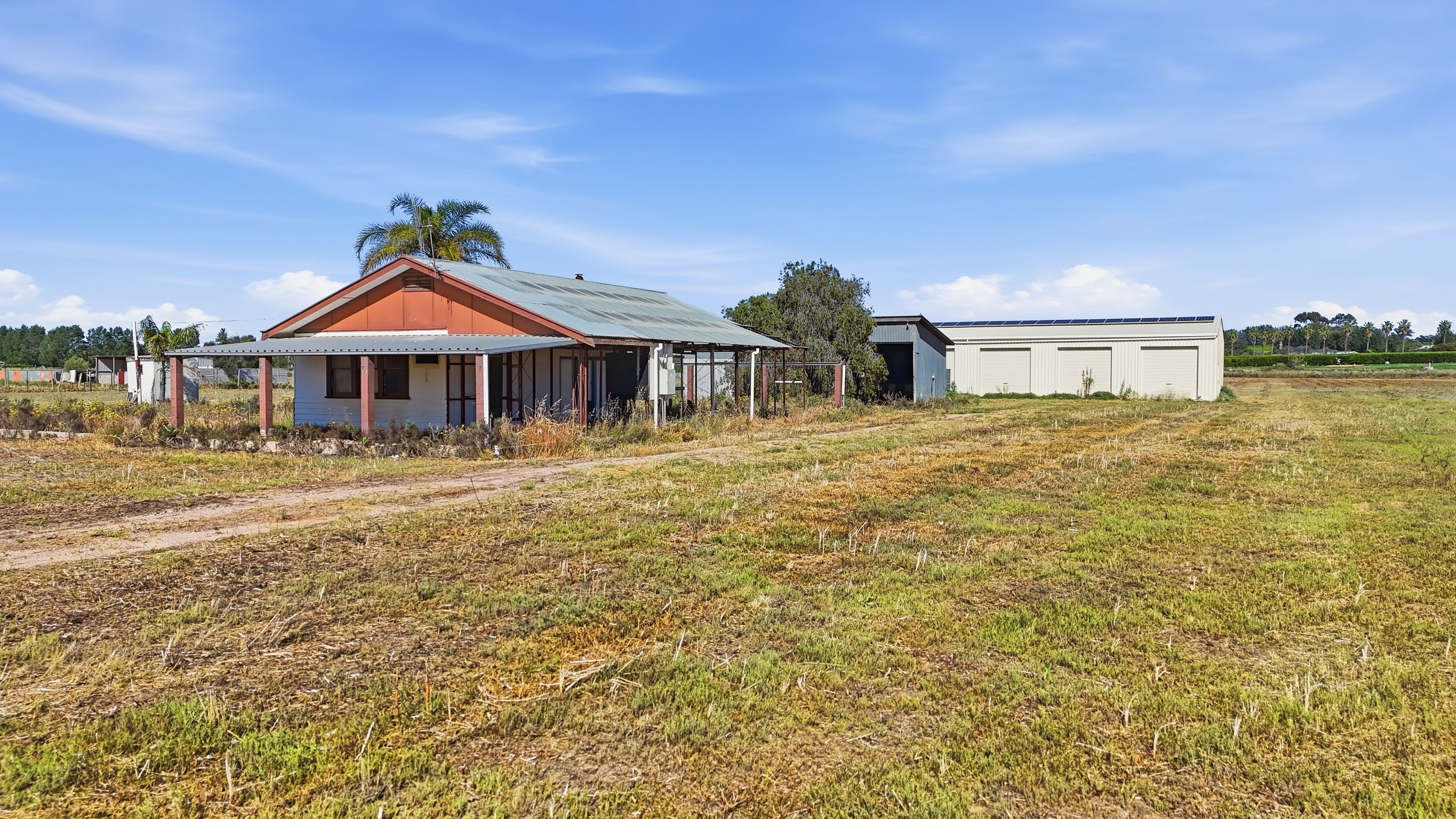 216 Tarcoola Street — photo 5 of 6