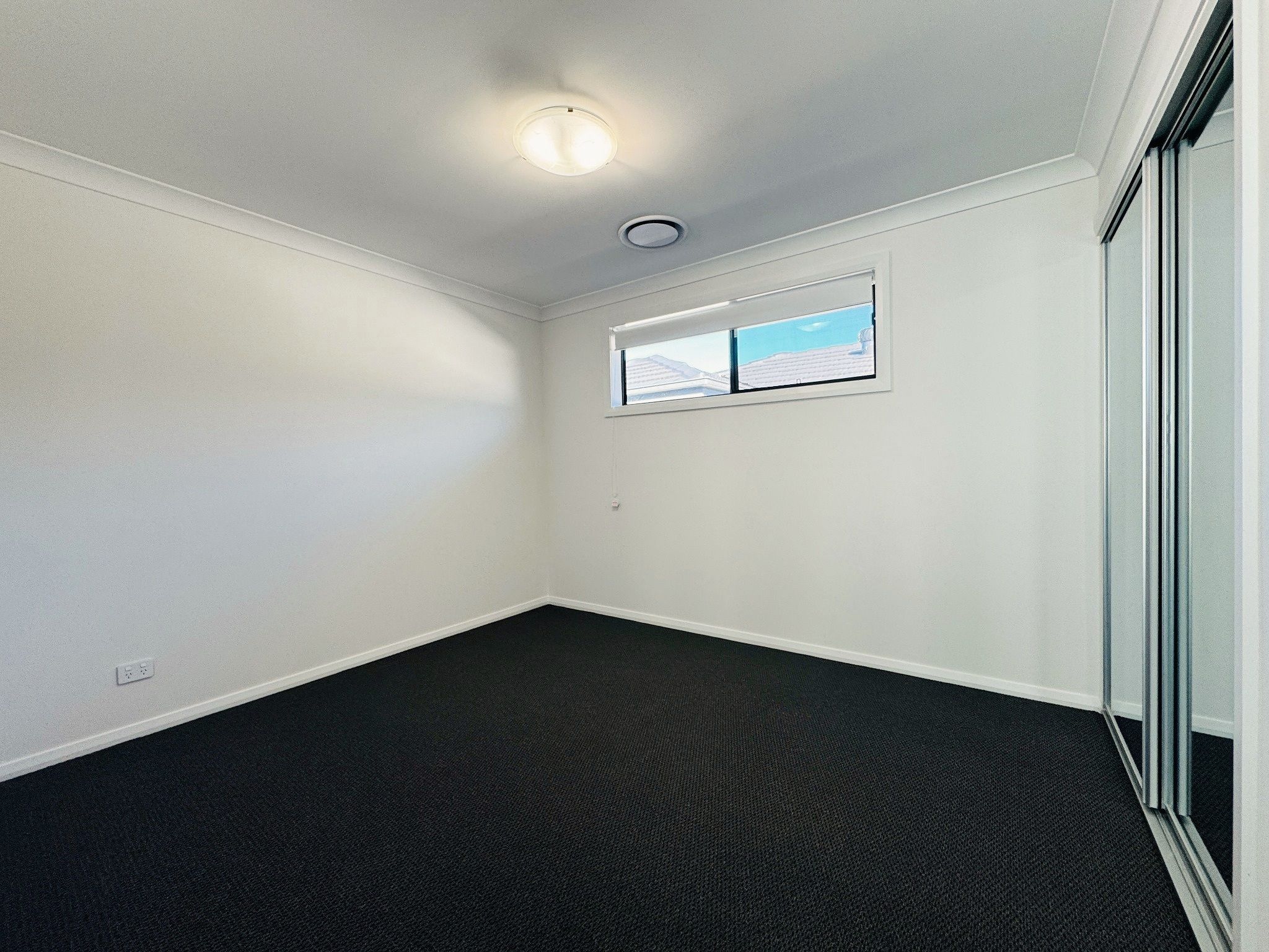 24 Eora Street — photo 10 of 13