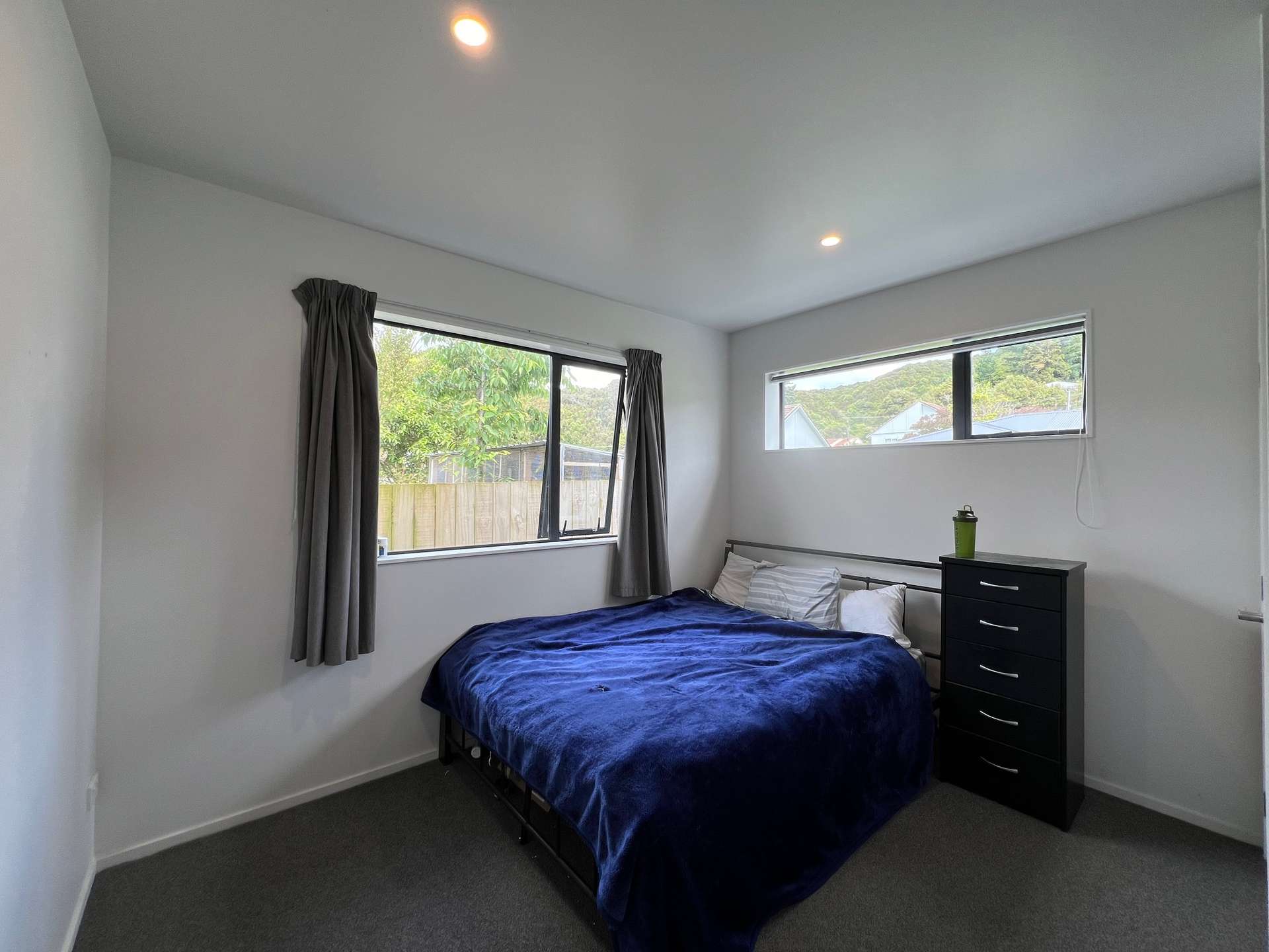 17a Wainuiomata Road photo 10