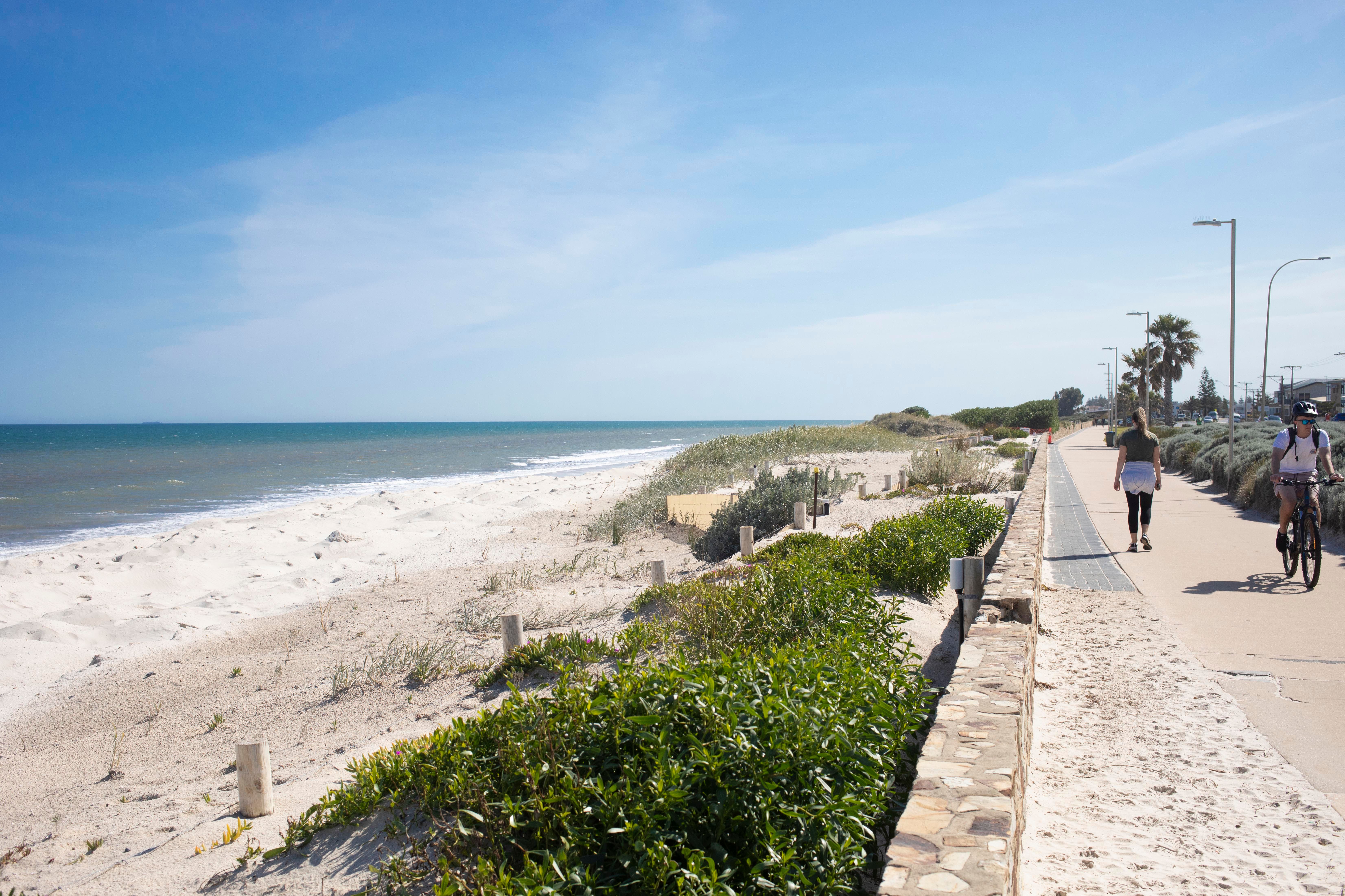 10 Roban Street, West Beach SA 5024