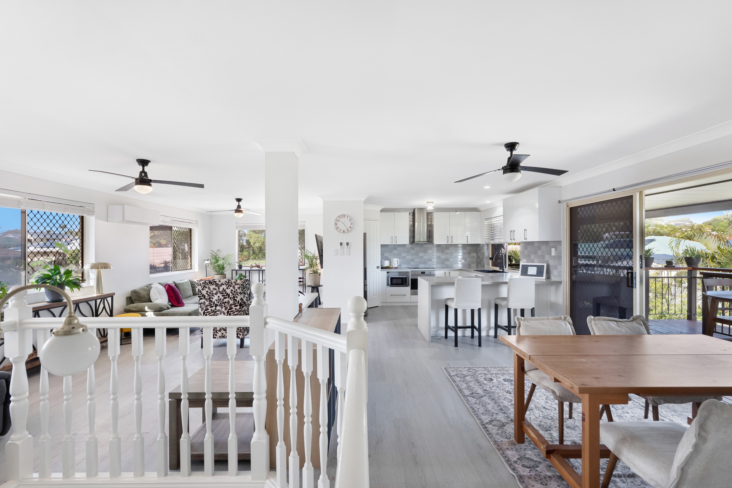 11 Mackerel Street, Sandstone Point, QLD 4511