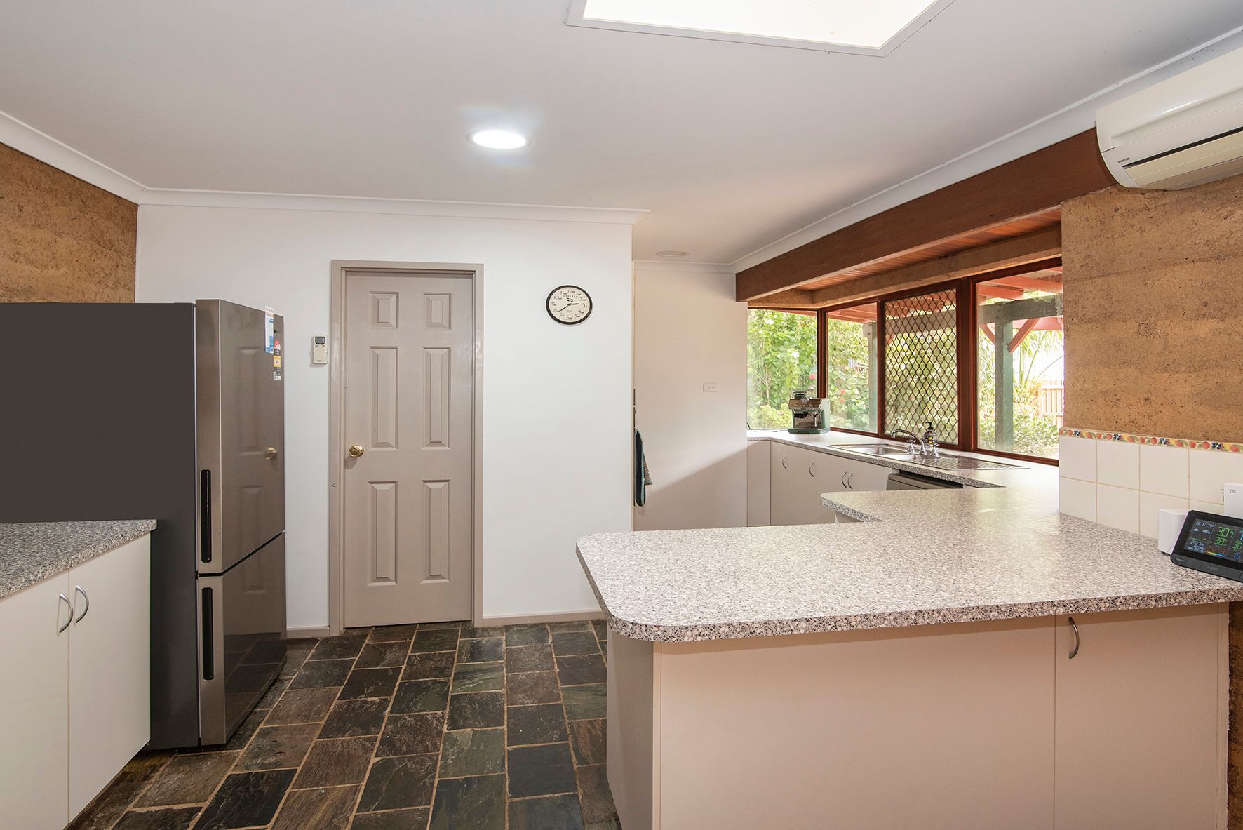 7 Kalgaritch Avenue, West Busselton, WA 6280