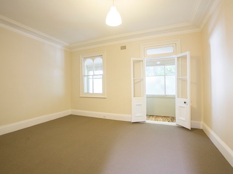 38 Belmore Street — photo 7 of 10