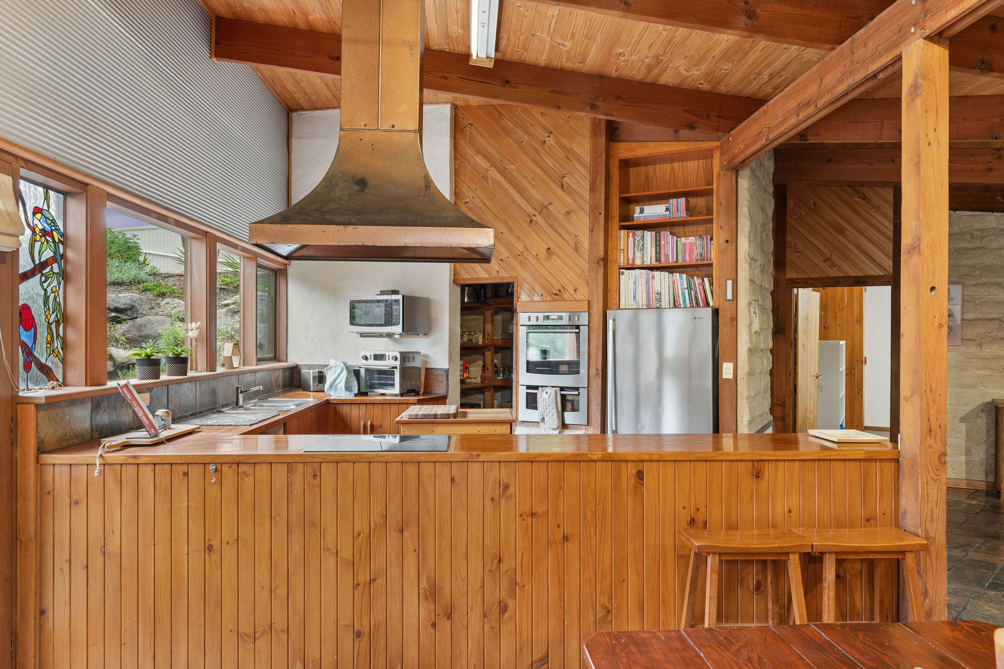 26 Tooma Drive — photo 11 of 30