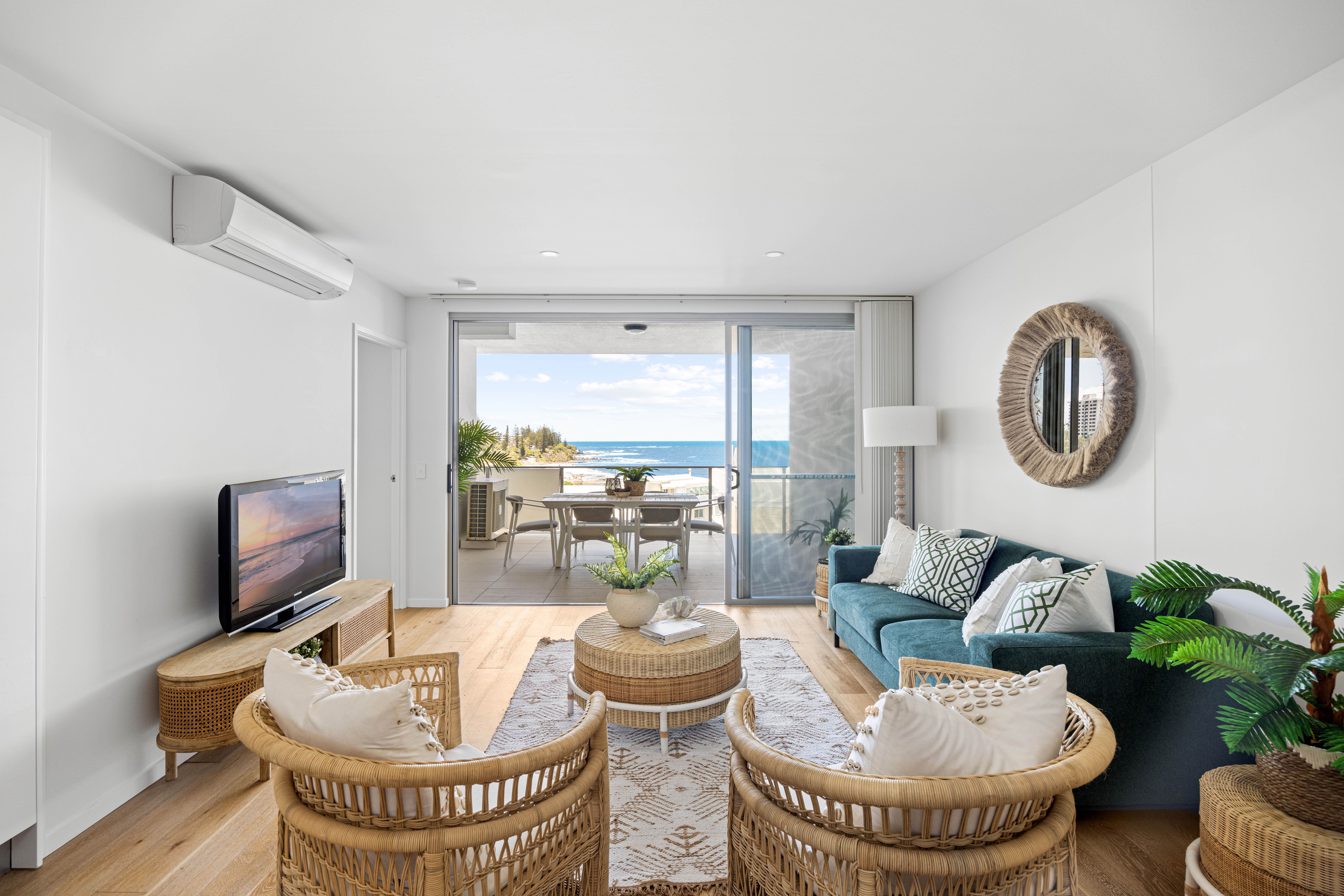 21 Mahia Terrace, Kings Beach QLD 4551