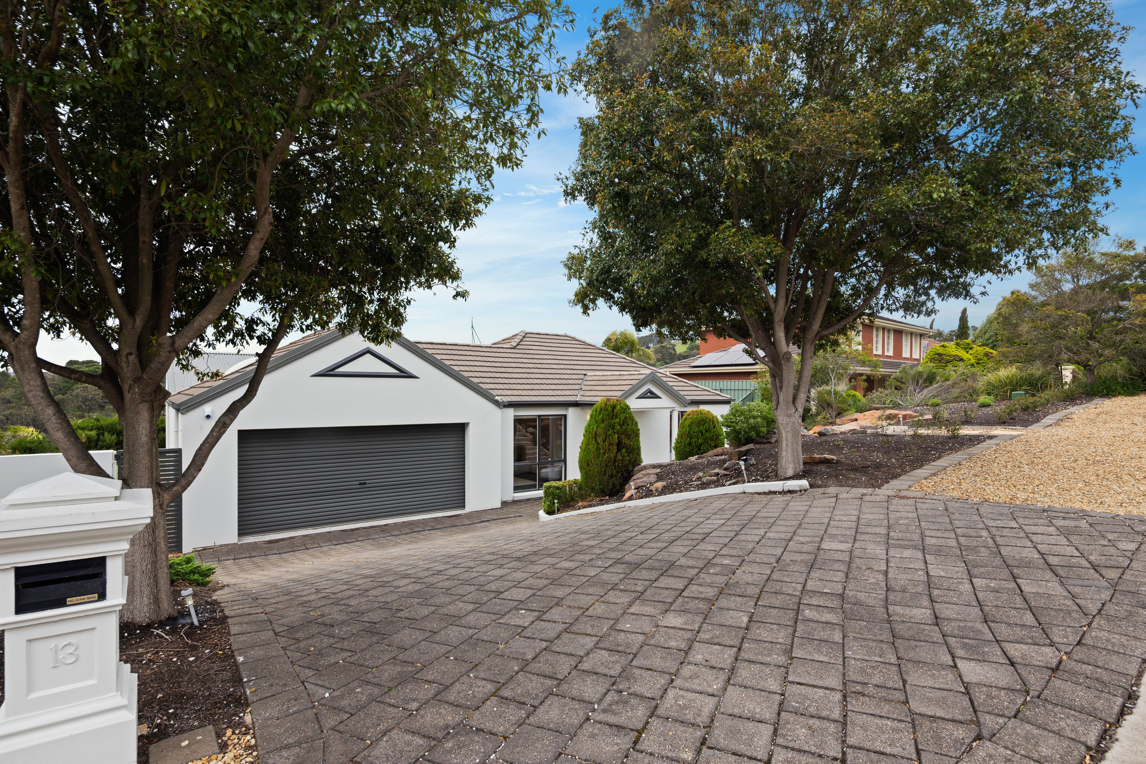 13 Gleneagles Road, Aberfoyle Park, SA 5159