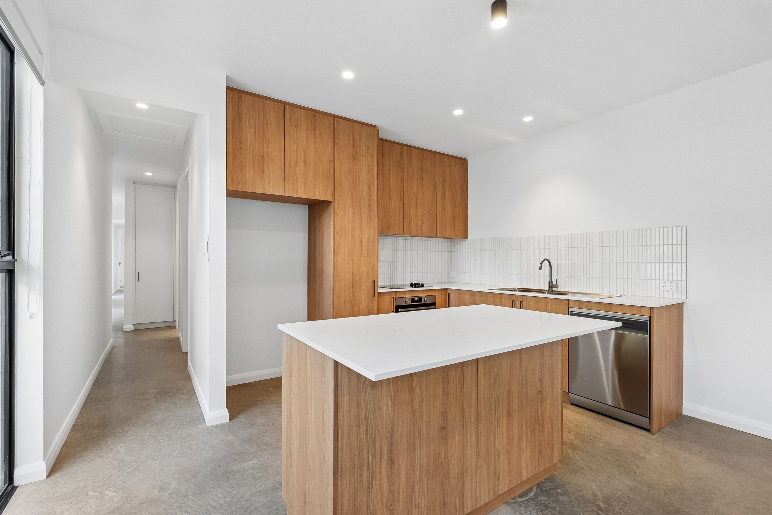 15B Toovis Avenue — photo 4 of 10