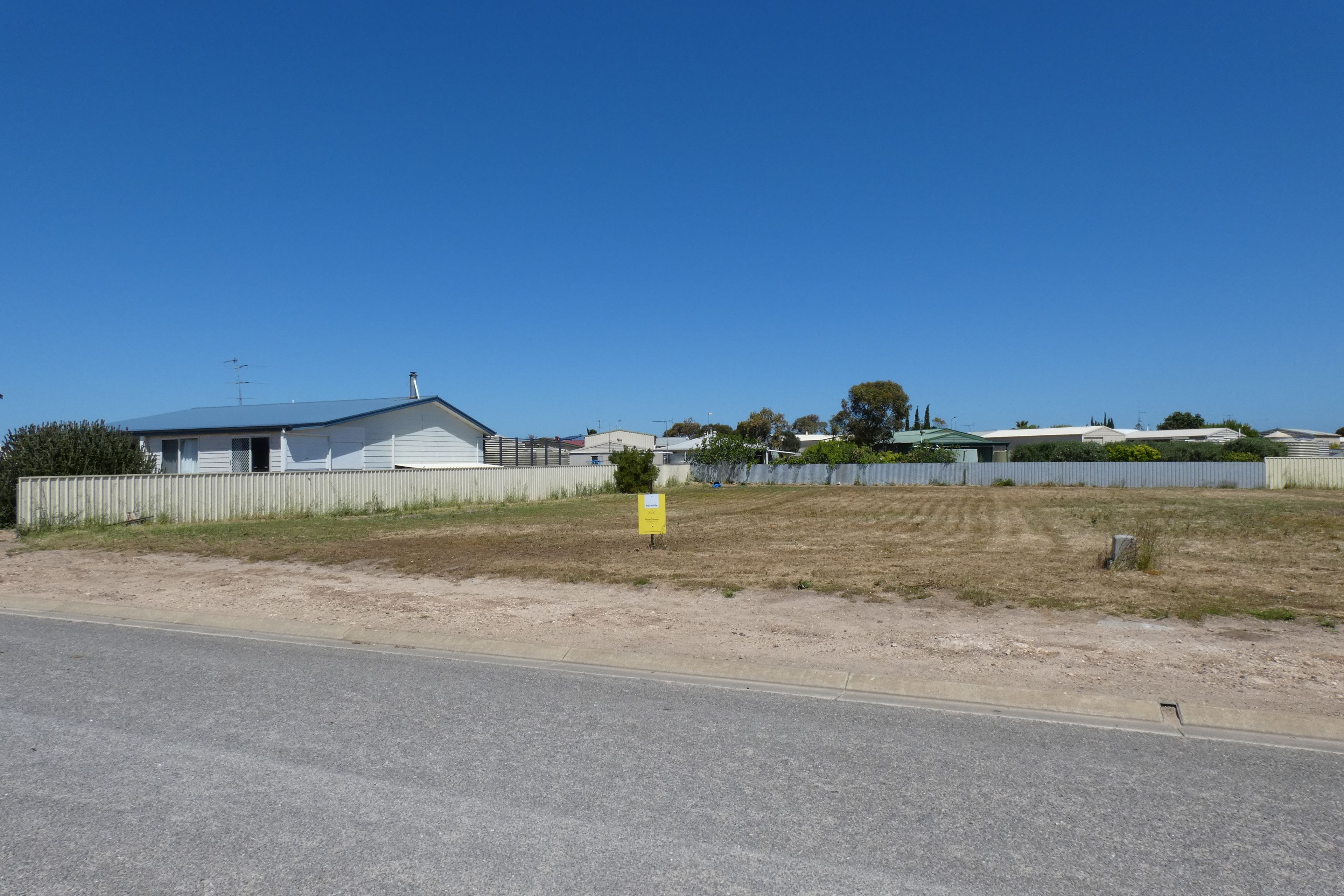 17 ( Lot 33 ) Magazine Bay Road, Point Turton, SA 5575