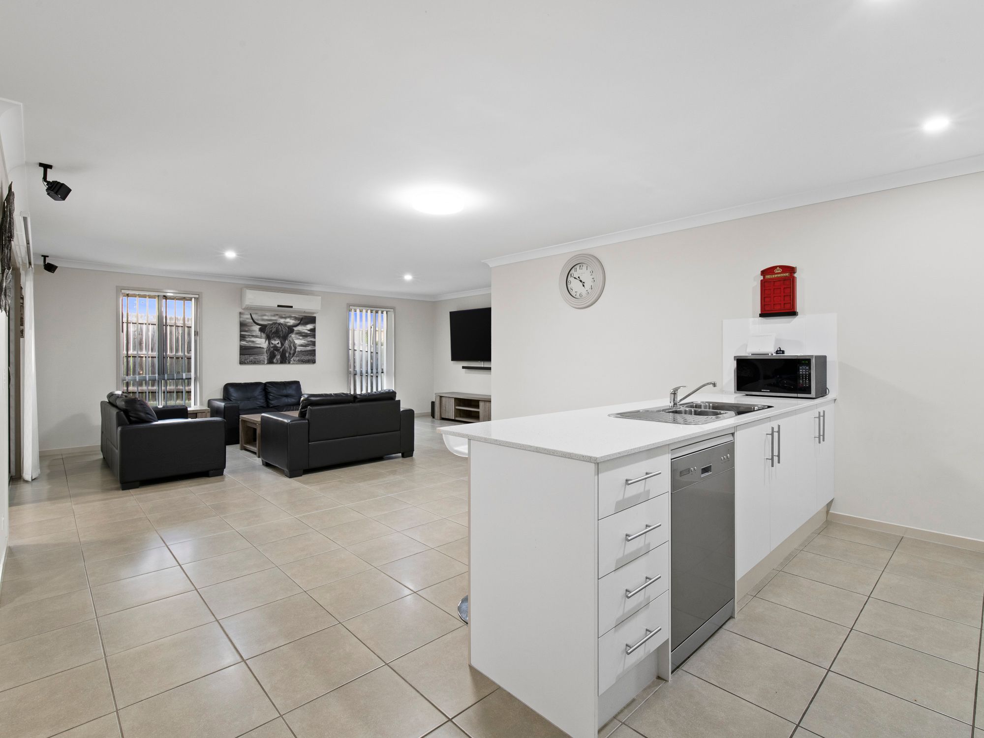 12 Honeypot Avenue, Springfield Lakes, QLD 4300