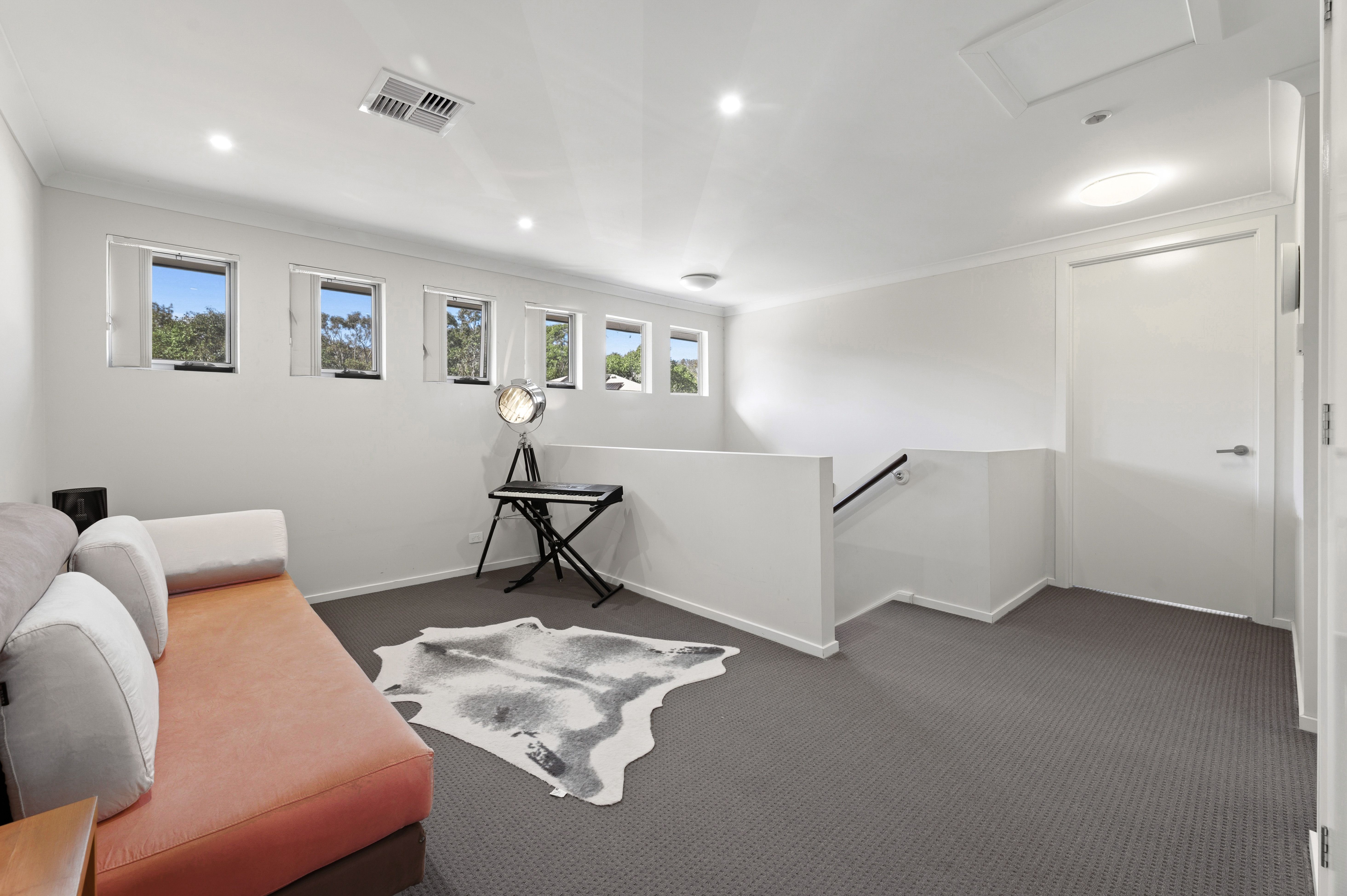 20 O'meally Place — photo 7 of 13
