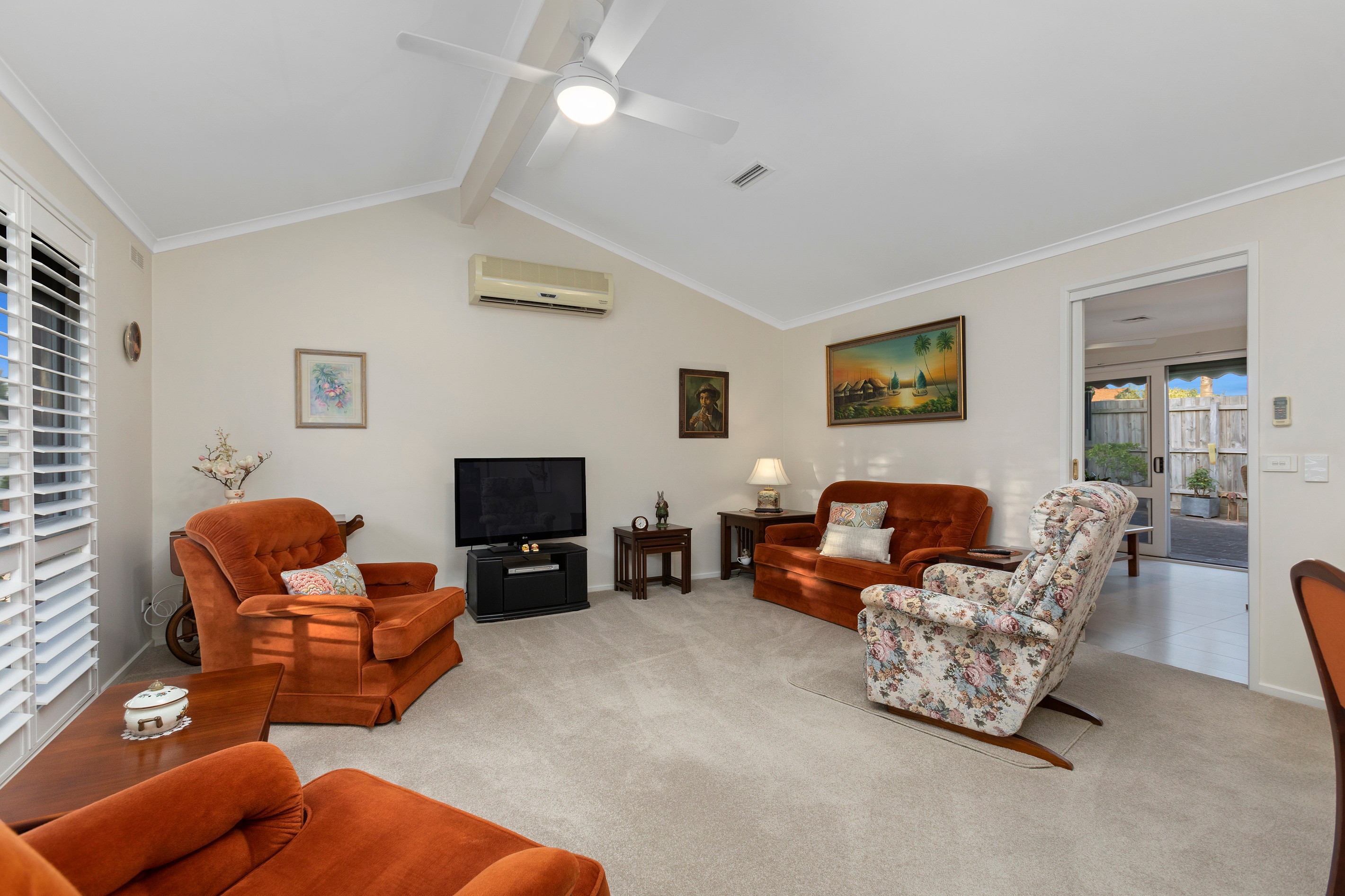 6 Lauren Close, Dingley Village, VIC 3172