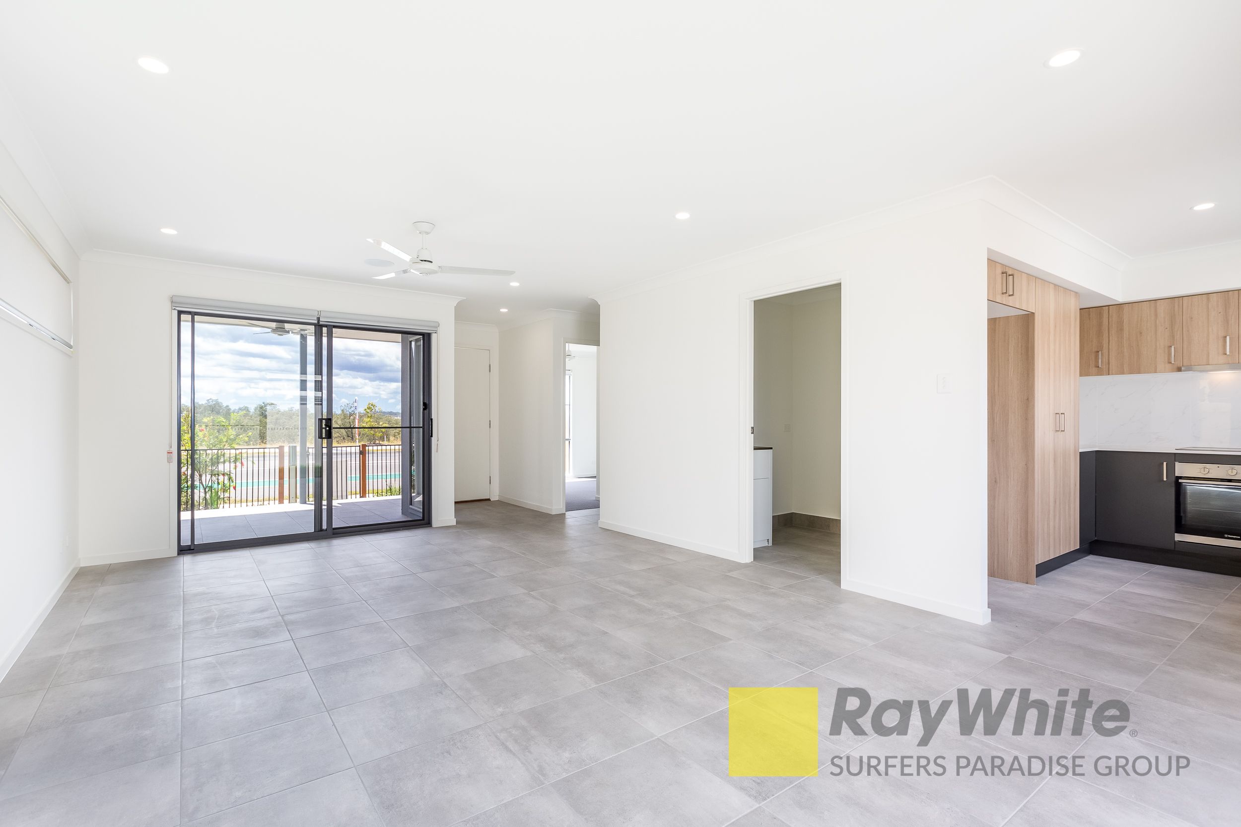 500 Grande Avenue, SPRING MOUNTAIN, QLD 4300