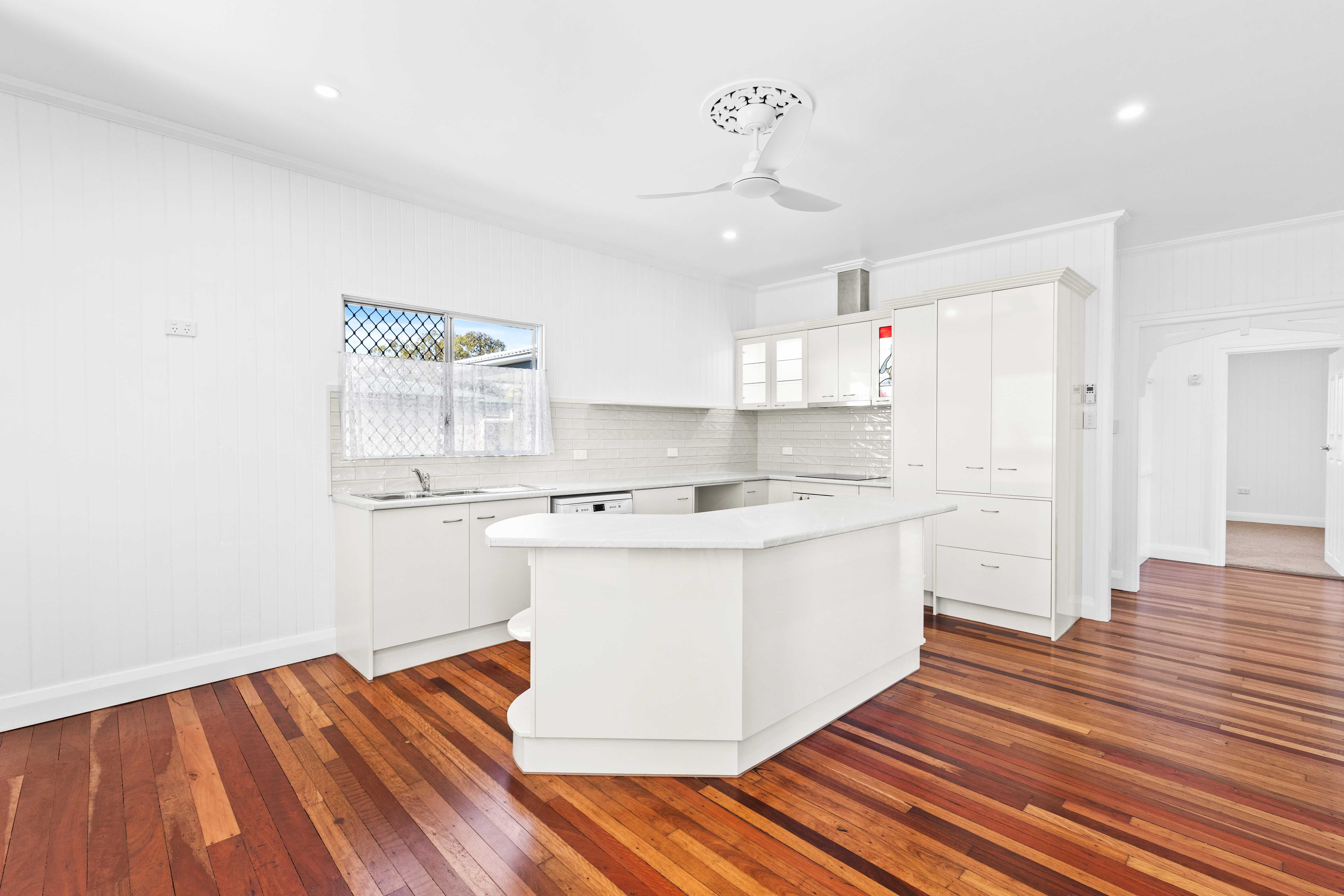 5 Treasure Street — photo 10 of 24