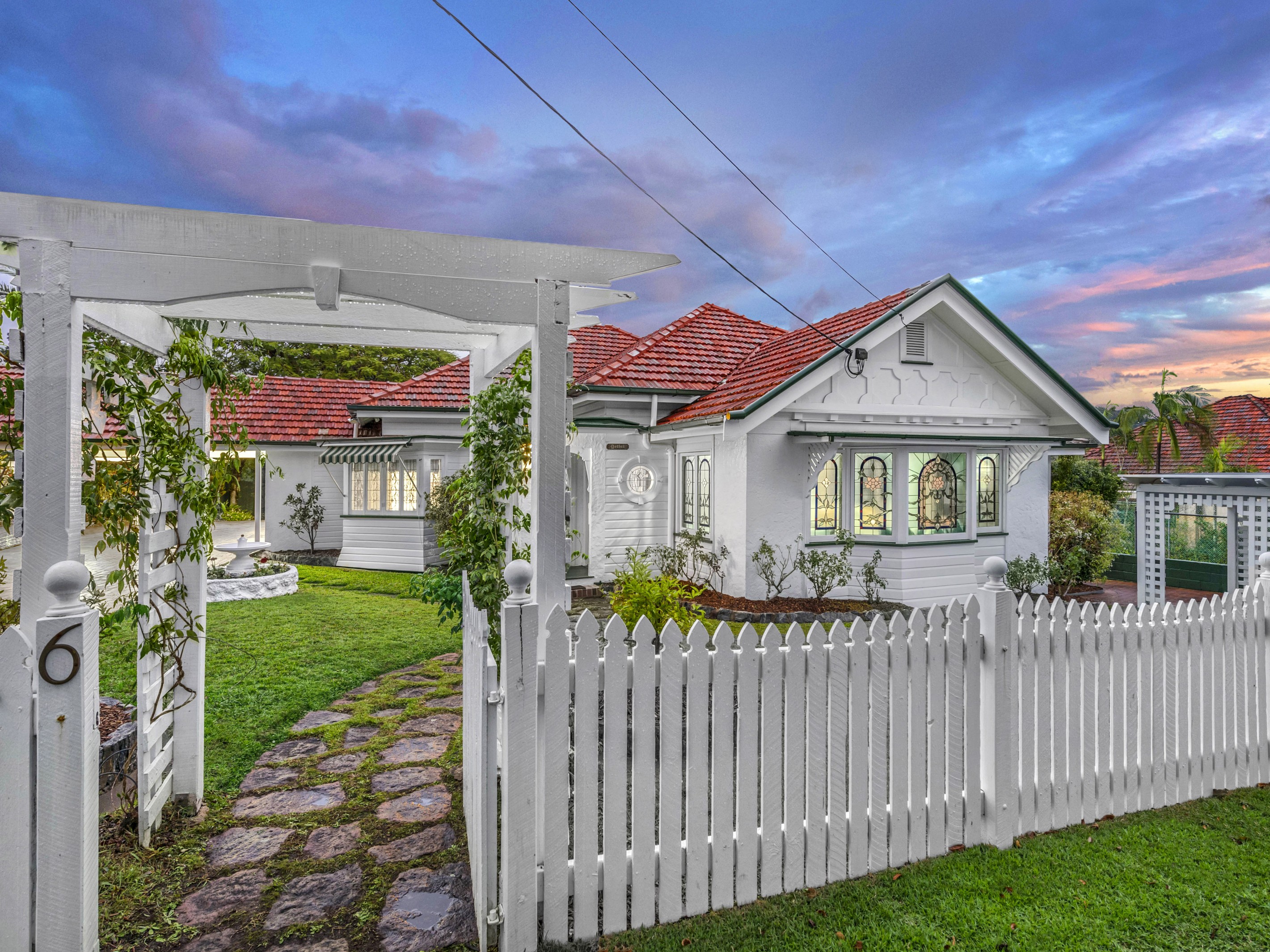 6 Kauri Road, Ashgrove, QLD 4060