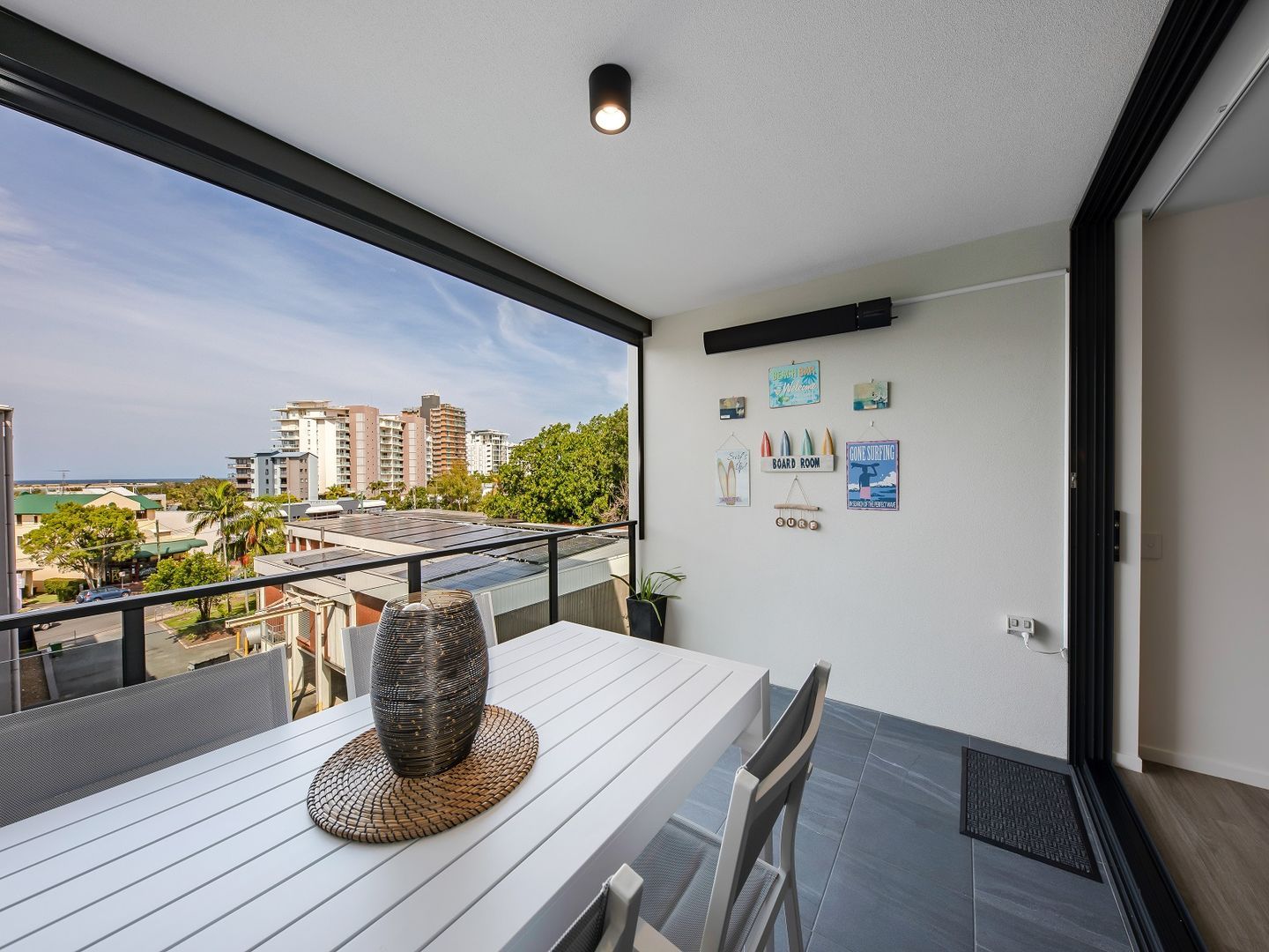 27/20 Beach Road, Maroochydore, QLD 4558