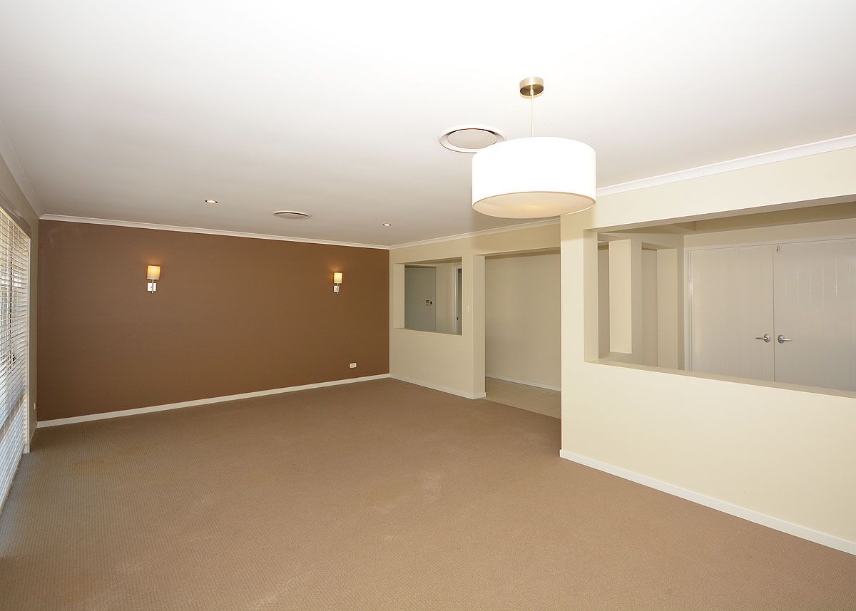 5 Honey Myrtle Close, Burrum Heads, QLD 4659