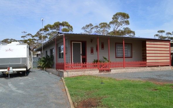 63 Saltbush Road, Kambalda West WA 6442