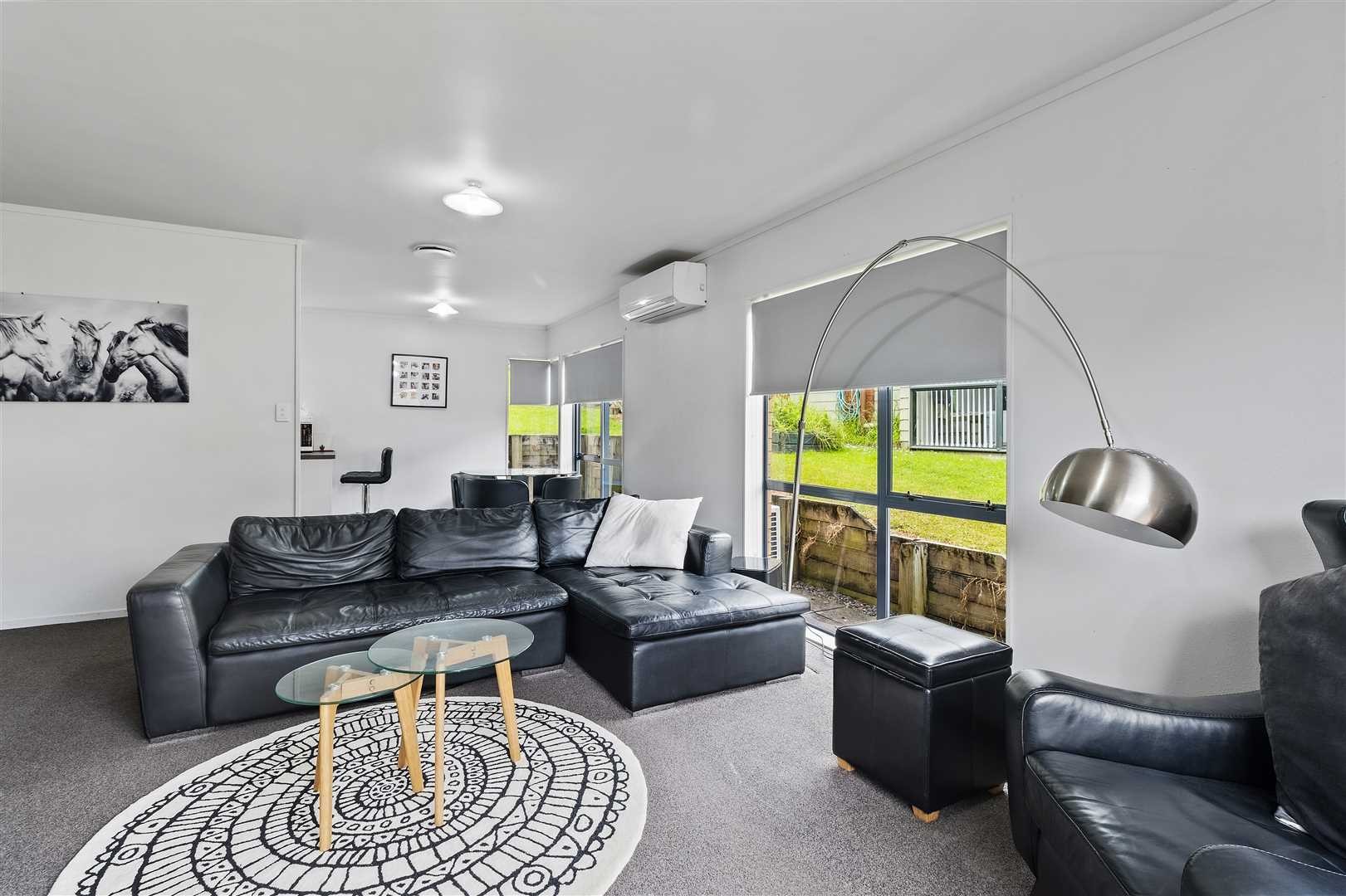 11 Lanier Place, Glendene, Waitakere City