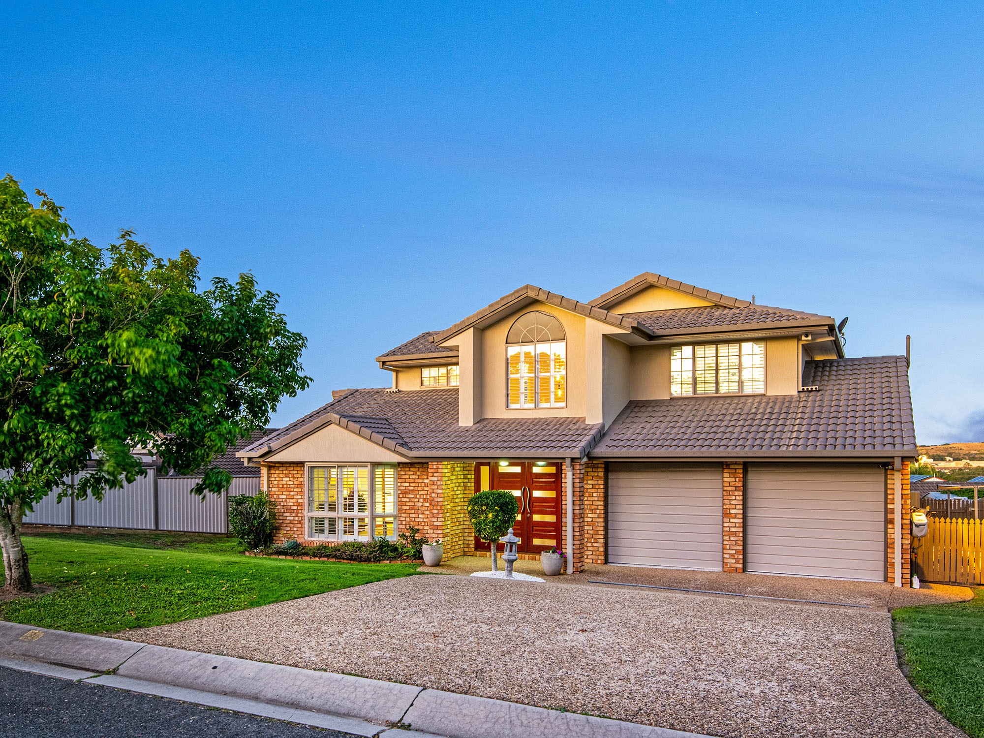 25 St Clair Crescent, Wishart, QLD 4122