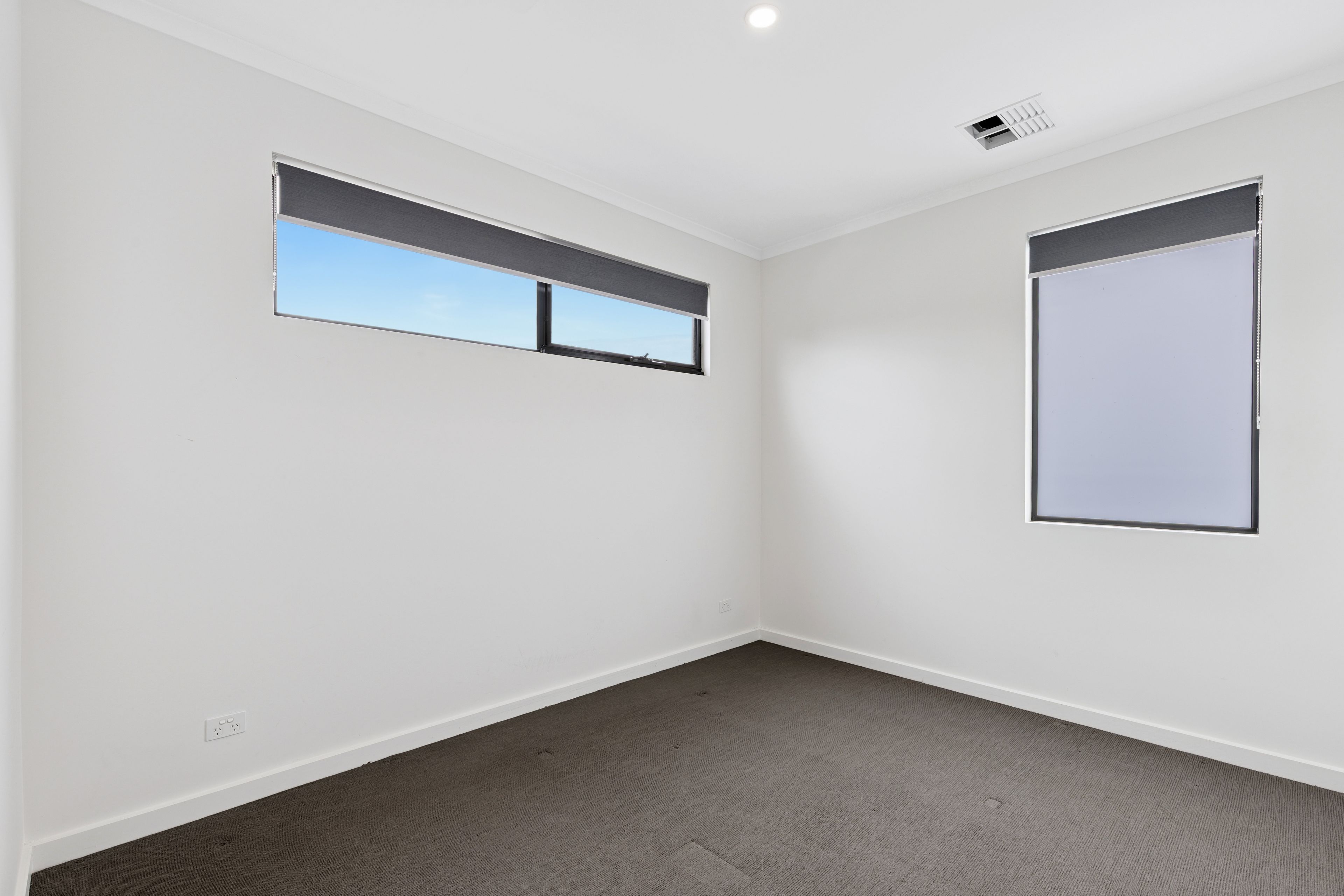 1/323 Main South Road, Morphett Vale, SA 5162