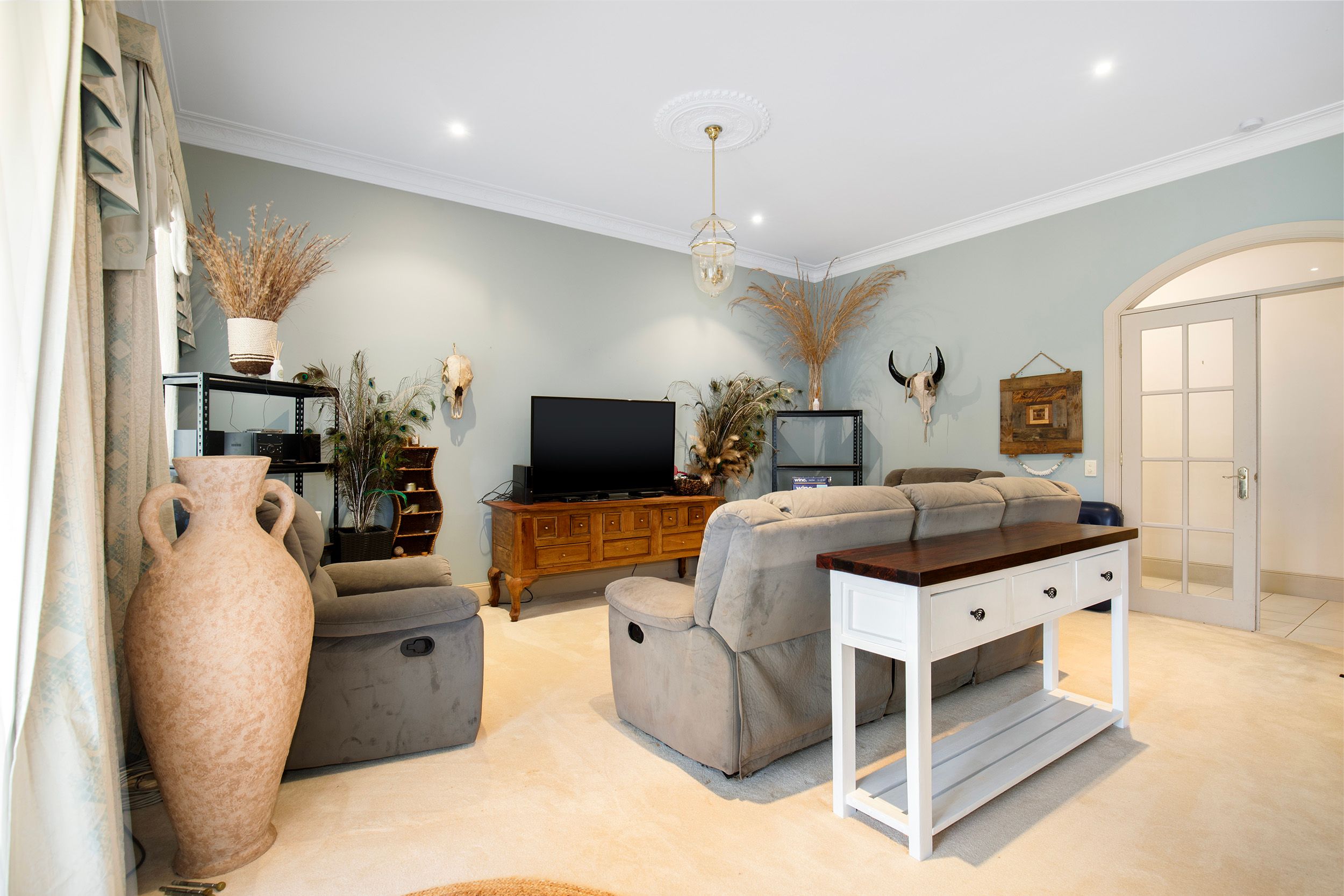 "Aberfeldy" 174 Seccombes Road — photo 7 of 16