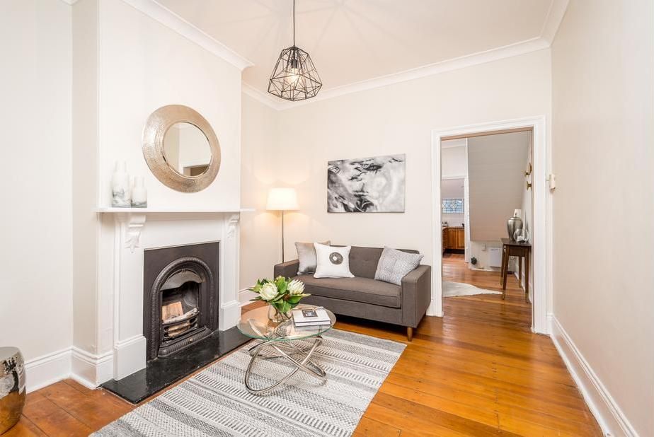 18 Whitehorse Street, Newtown, NSW 2042