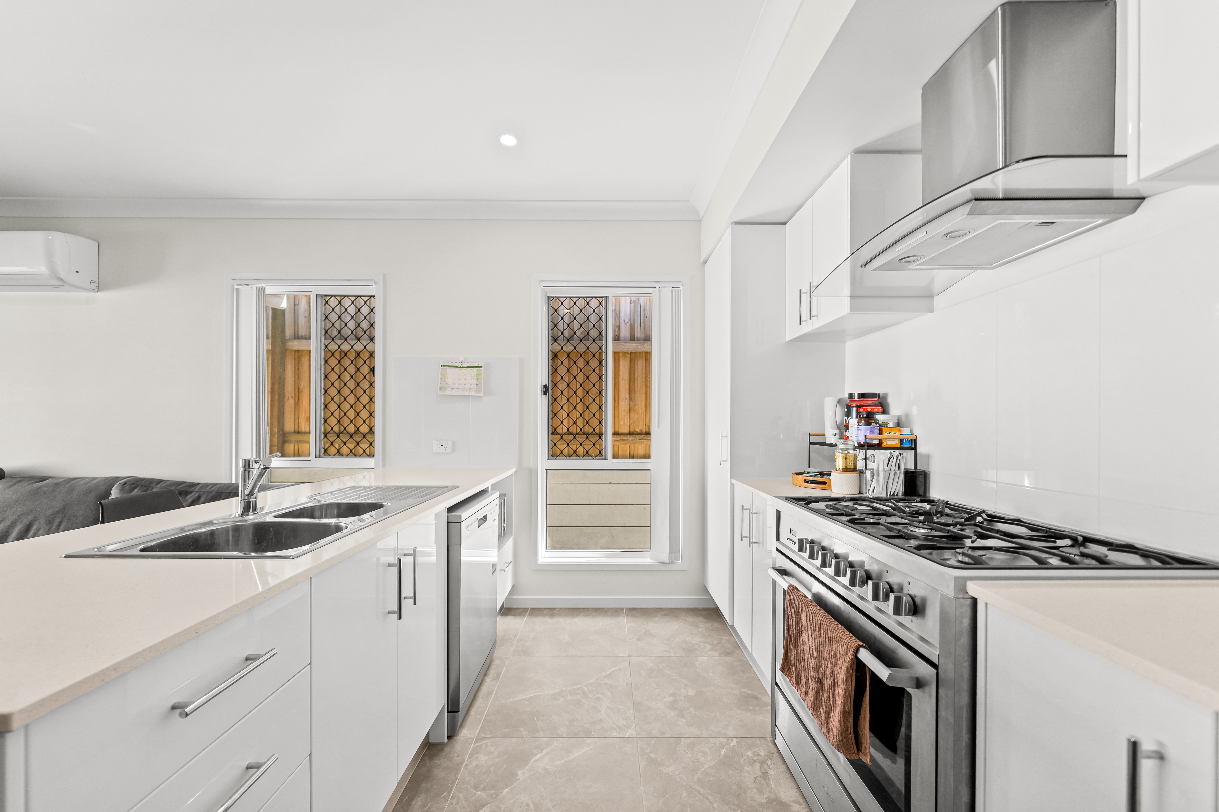 68 Atherton Drive — photo 3 of 18