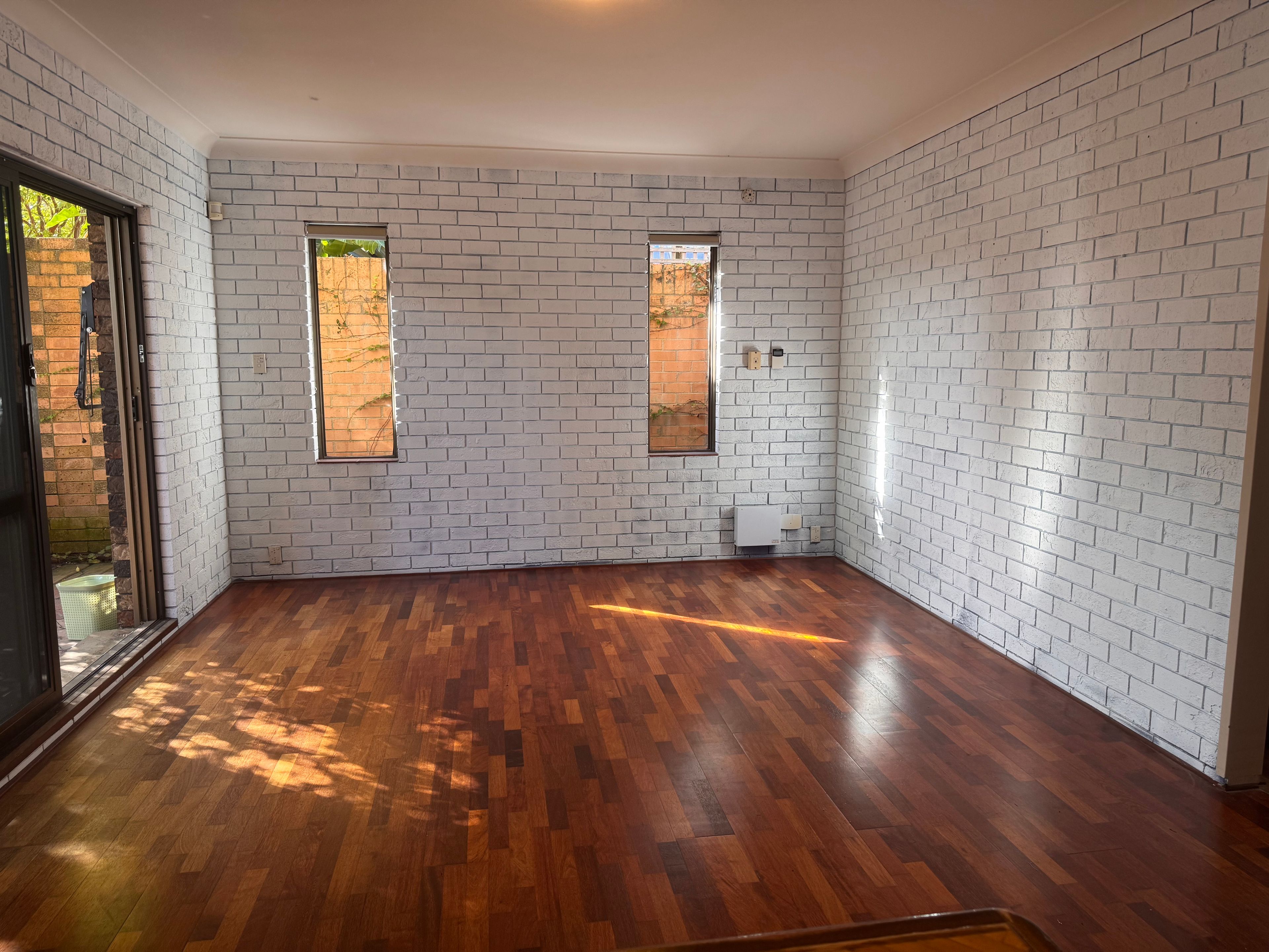 flat/69 Bournemouth Street — photo 8 of 8