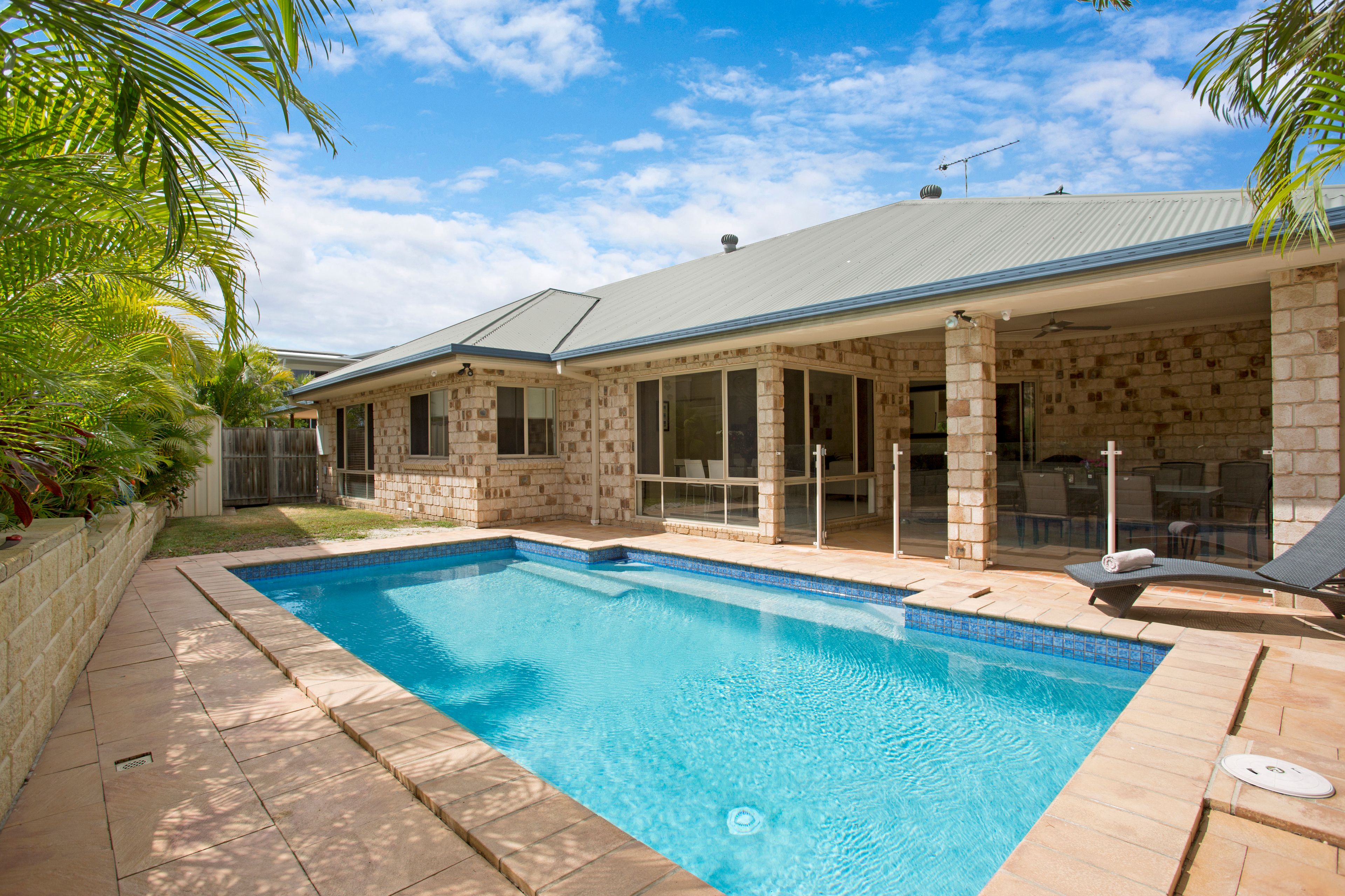 27 Winton Terrace, Varsity Lakes, QLD 4227