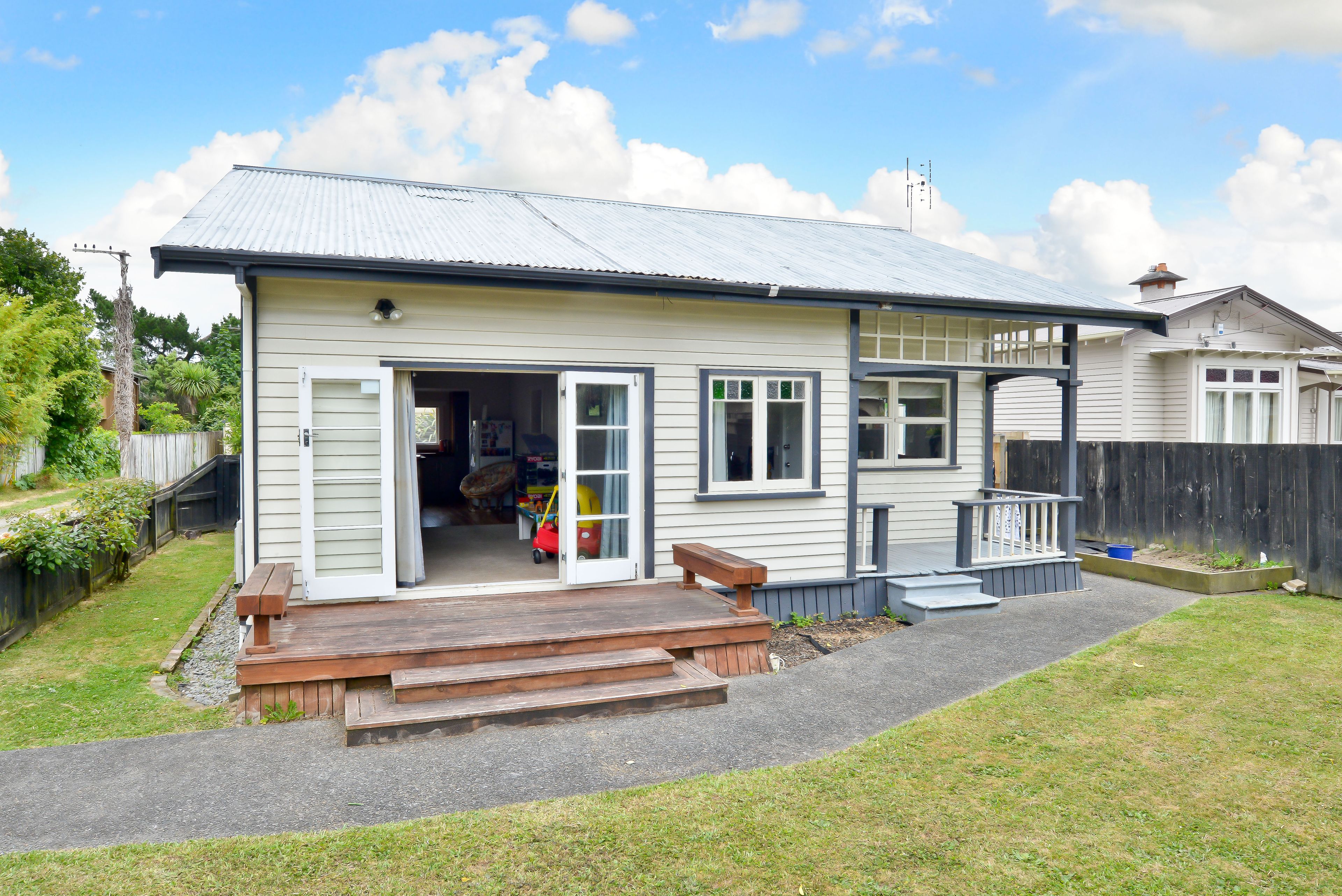 937 Heaphy Terrace, Fairfield, Hamilton City