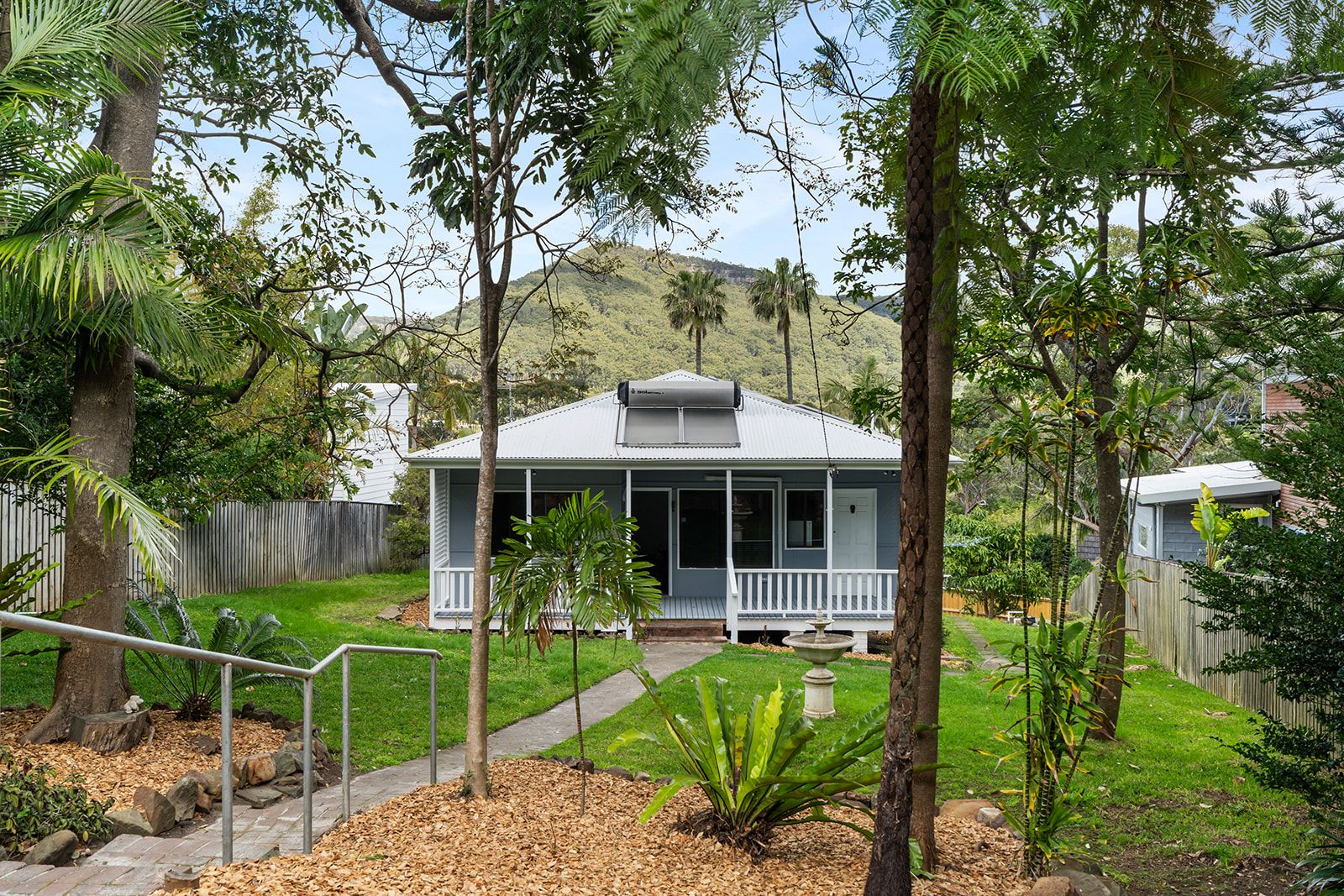 39 Chellow Dene Avenue — photo from Ray White Thirroul