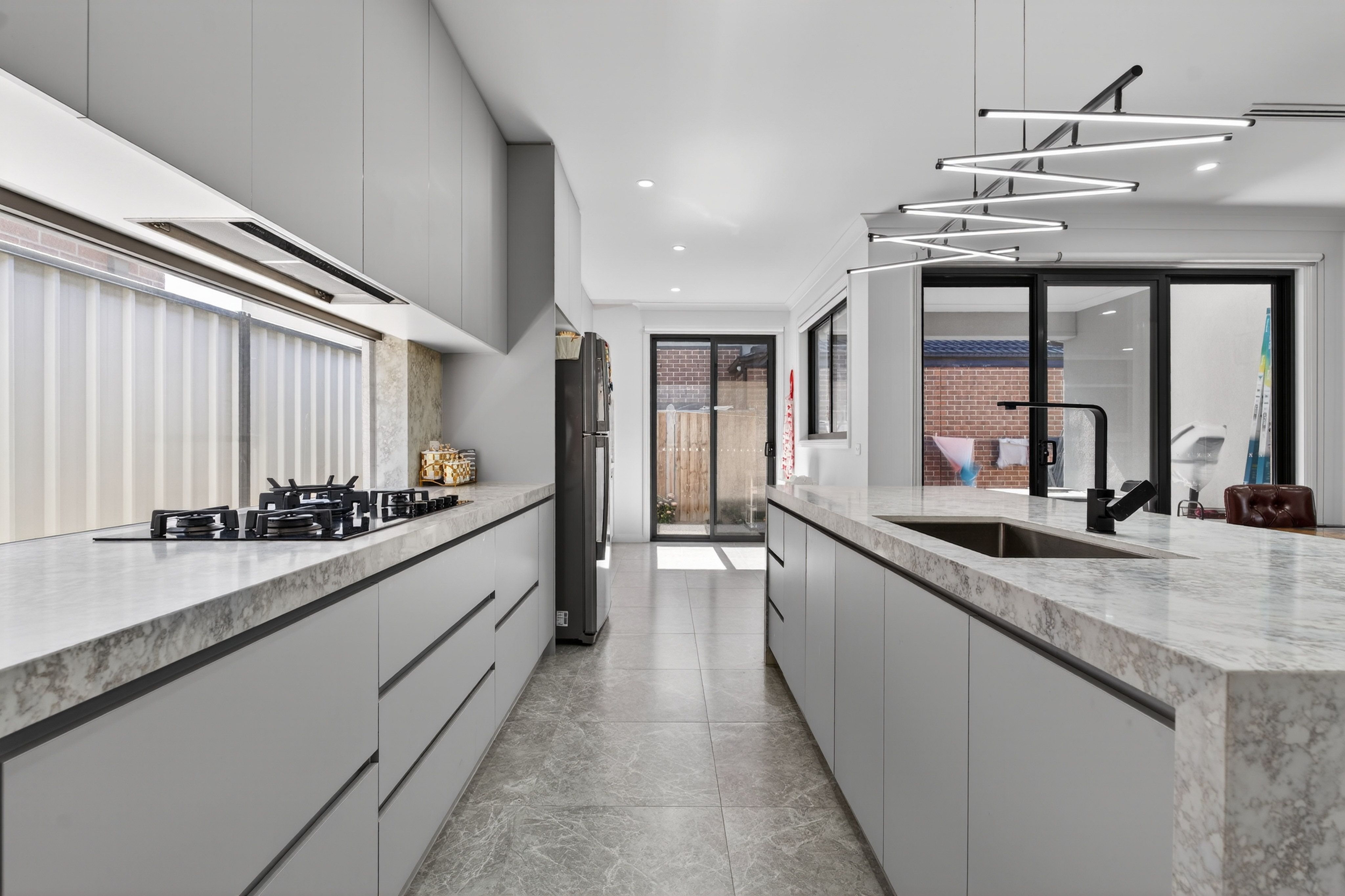 2 Varley Mews — photo 8 of 20