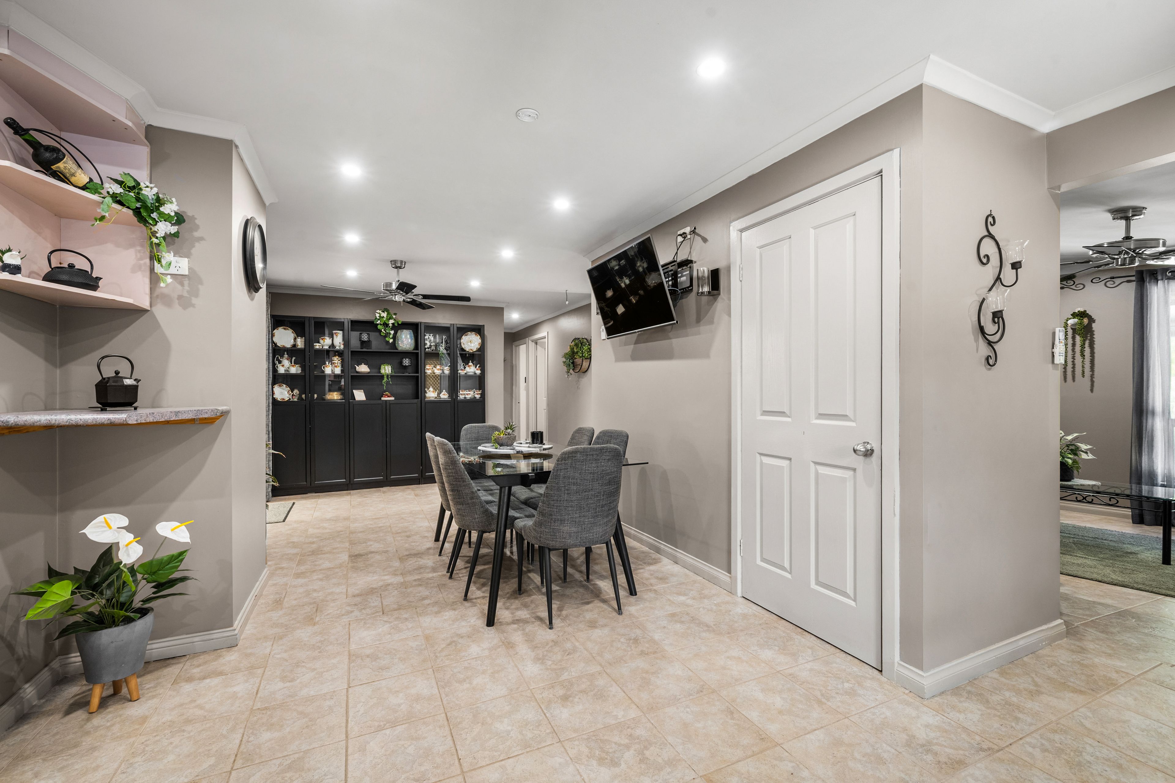 1 Tracy Avenue — photo 12 of 30