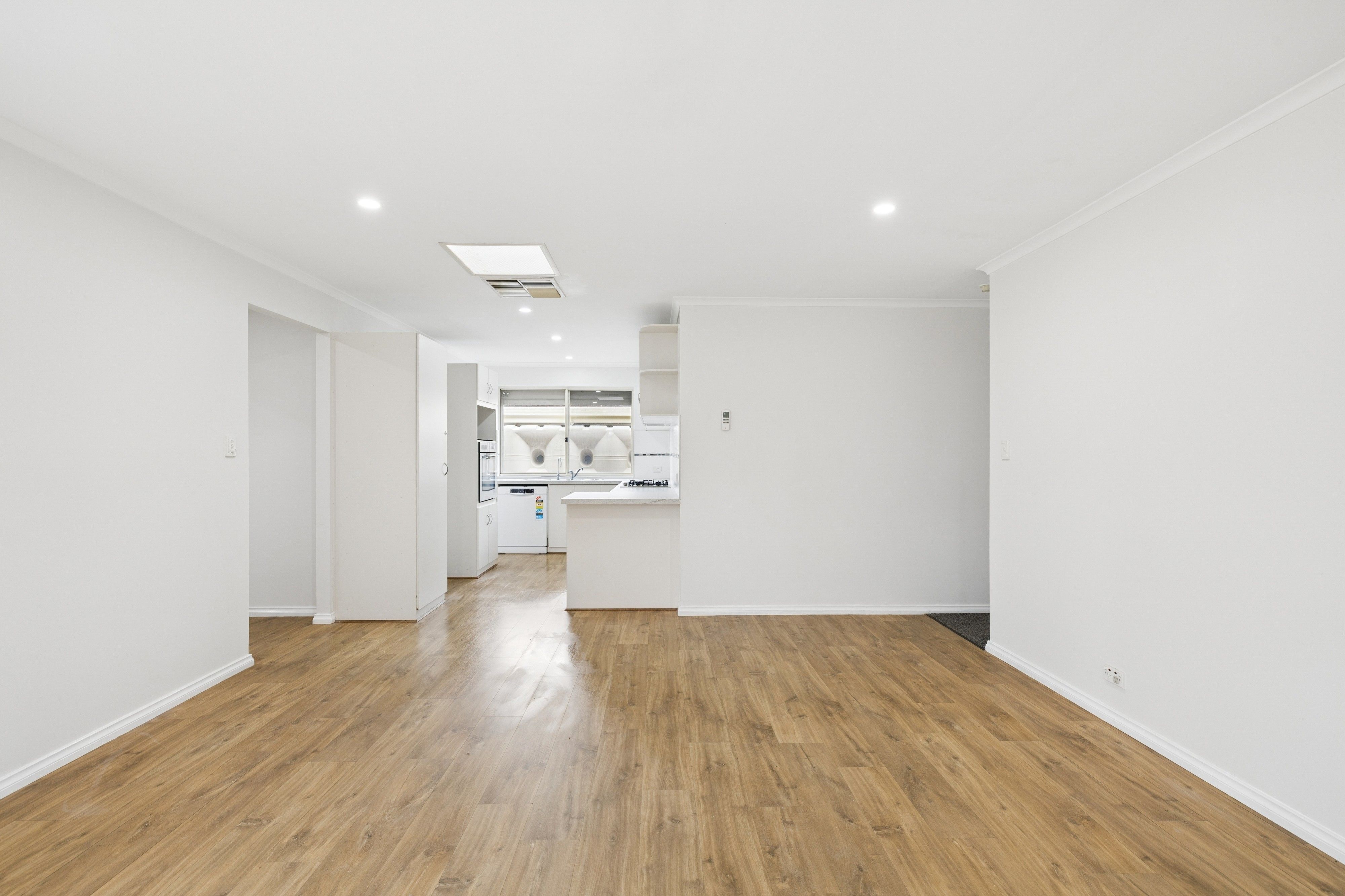 4 Marika Court — photo 7 of 23