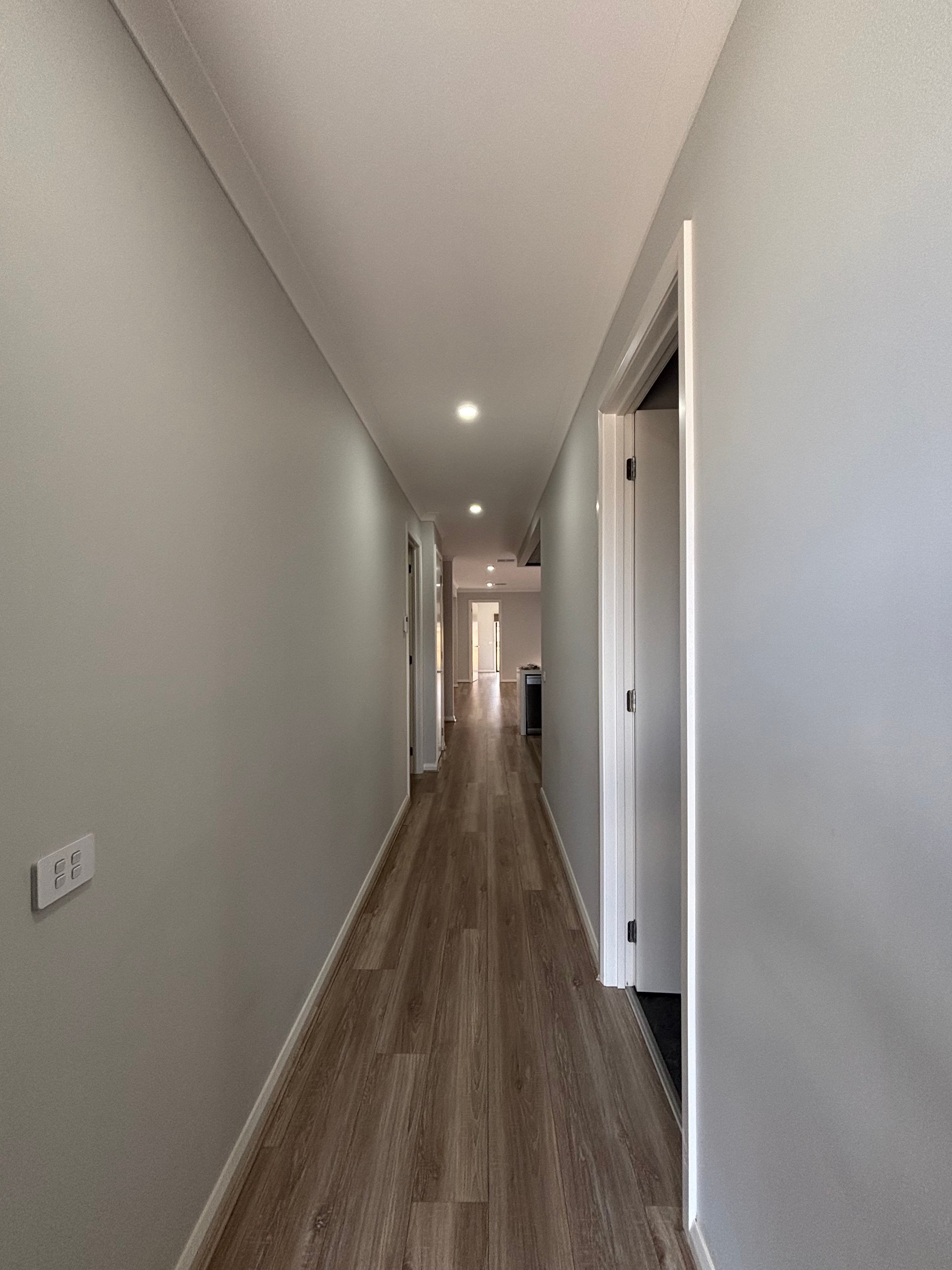 21 DELHI Grove, Rockbank, VIC 3335