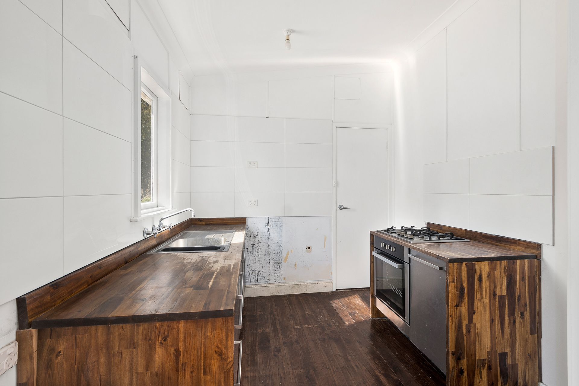 36 Sheaffe Street — photo 5 of 10