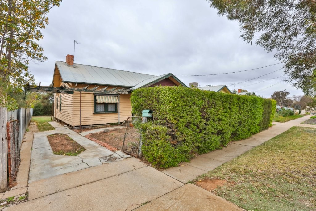 120 Magnolia Avenue, Mildura, VIC 3500