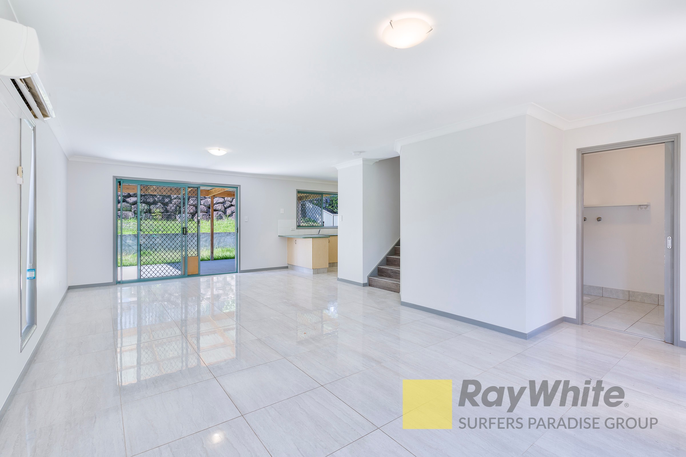 40 Clear River Boulevard, Ashmore, QLD 4214