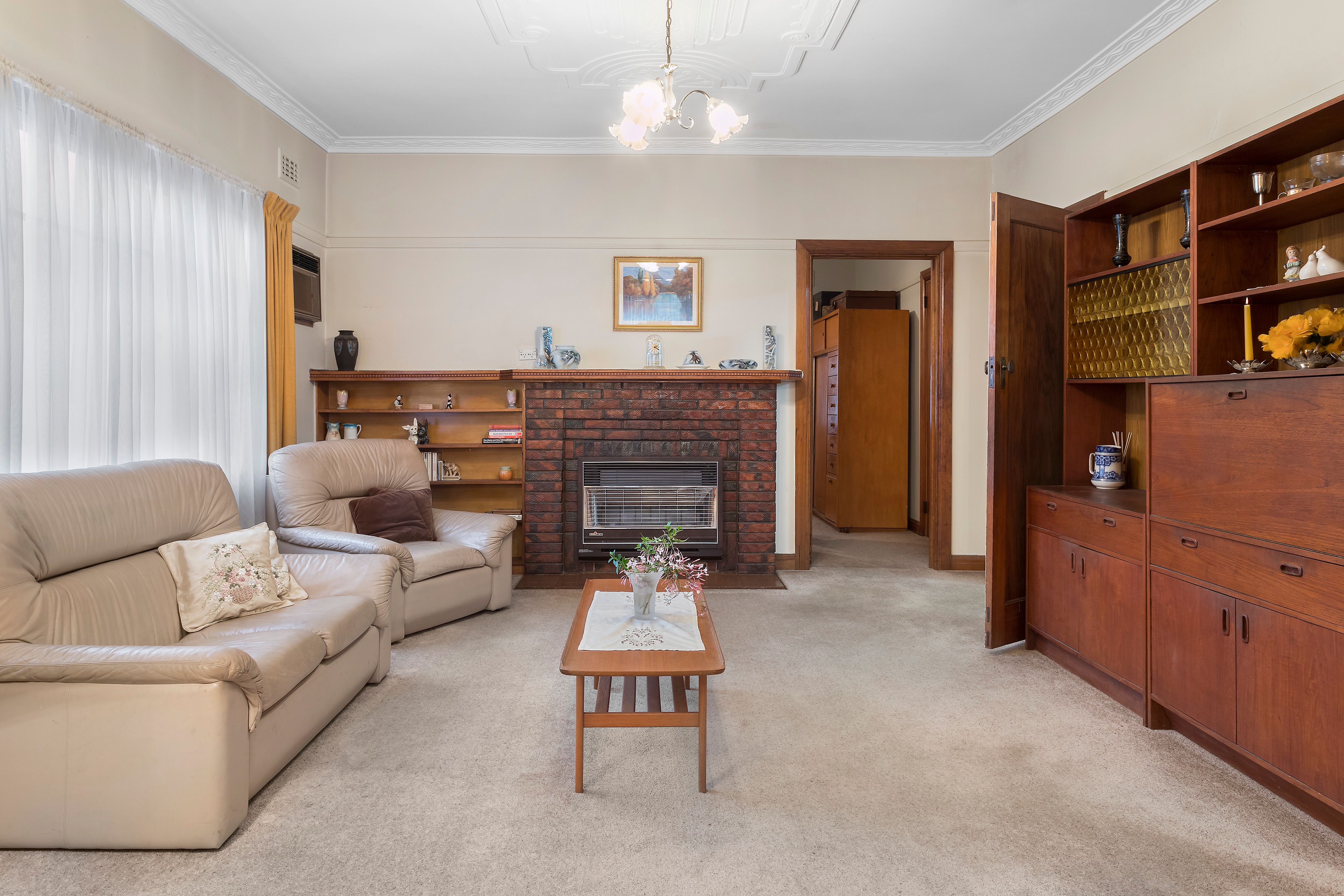 16 Ferntree Gully Road, Oakleigh East, VIC 3166