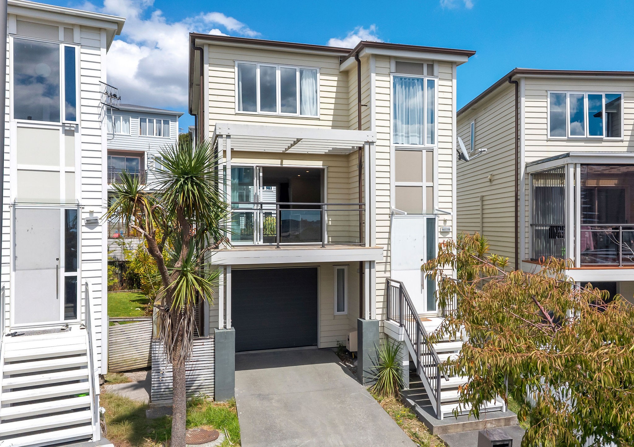 6 Panakenake Way, Flat Bush, Manukau City