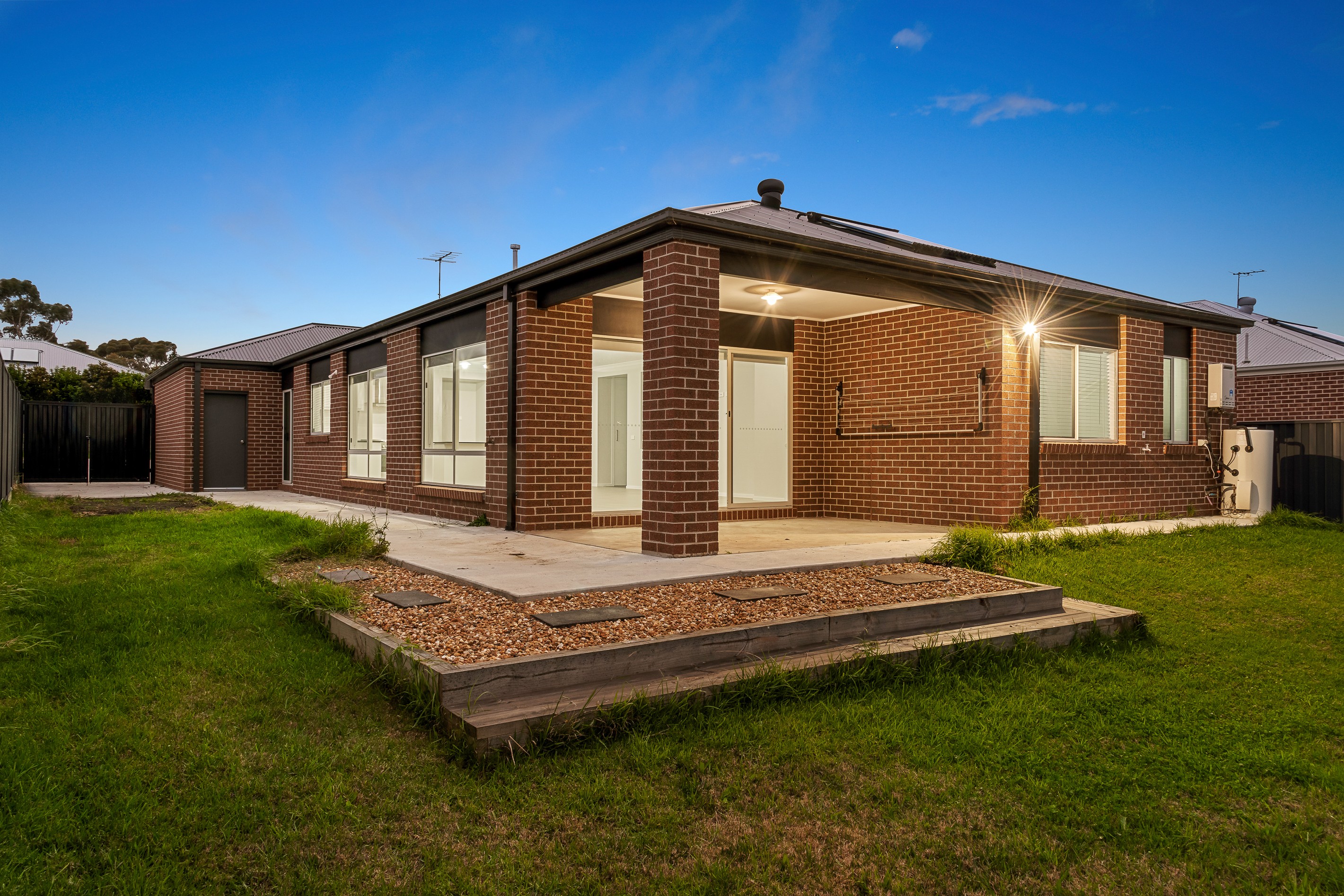 8 Atlantis Street, Cowes, VIC 3922