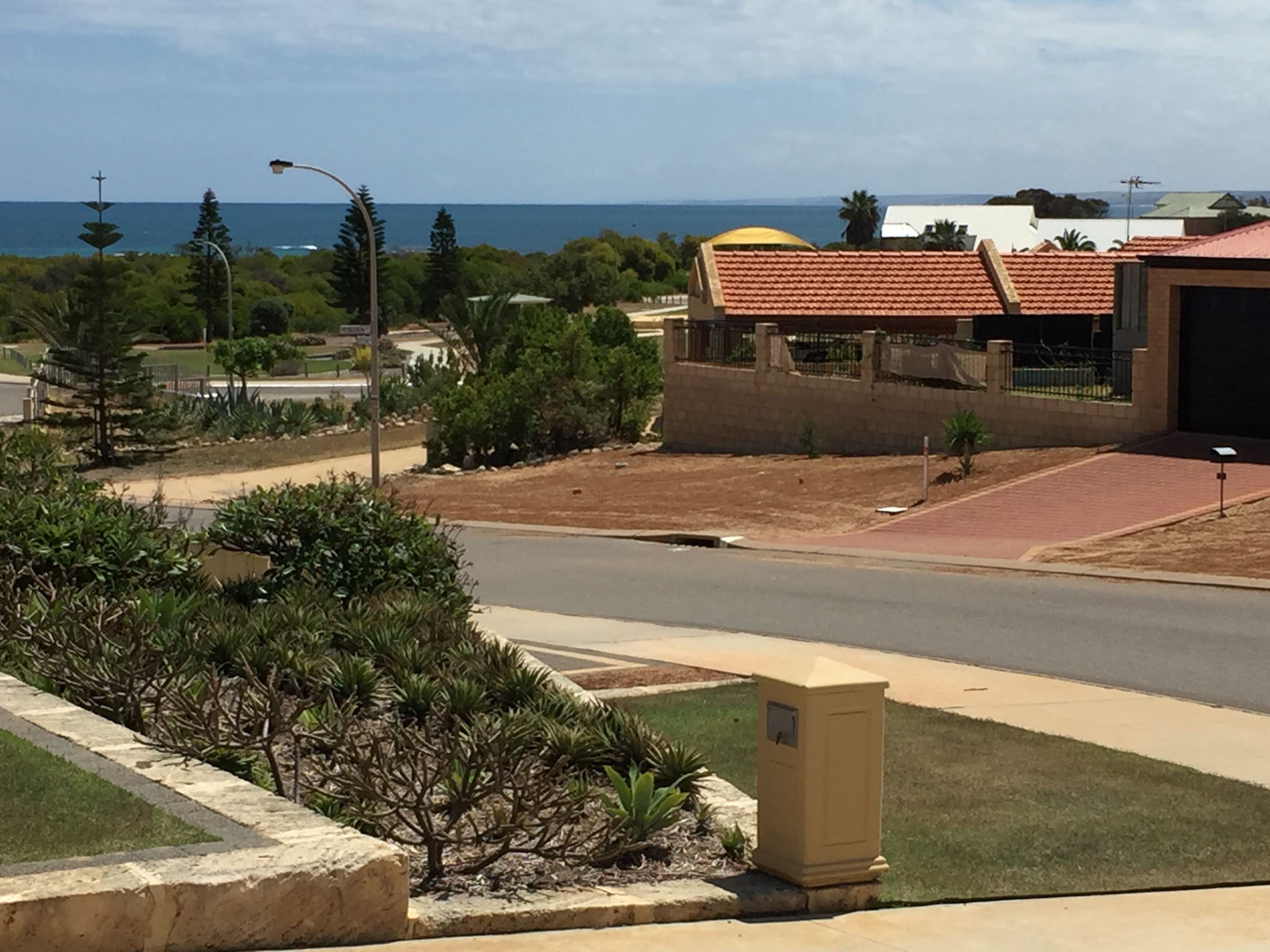 10 Neptune Corner, Glenfield, WA 6532