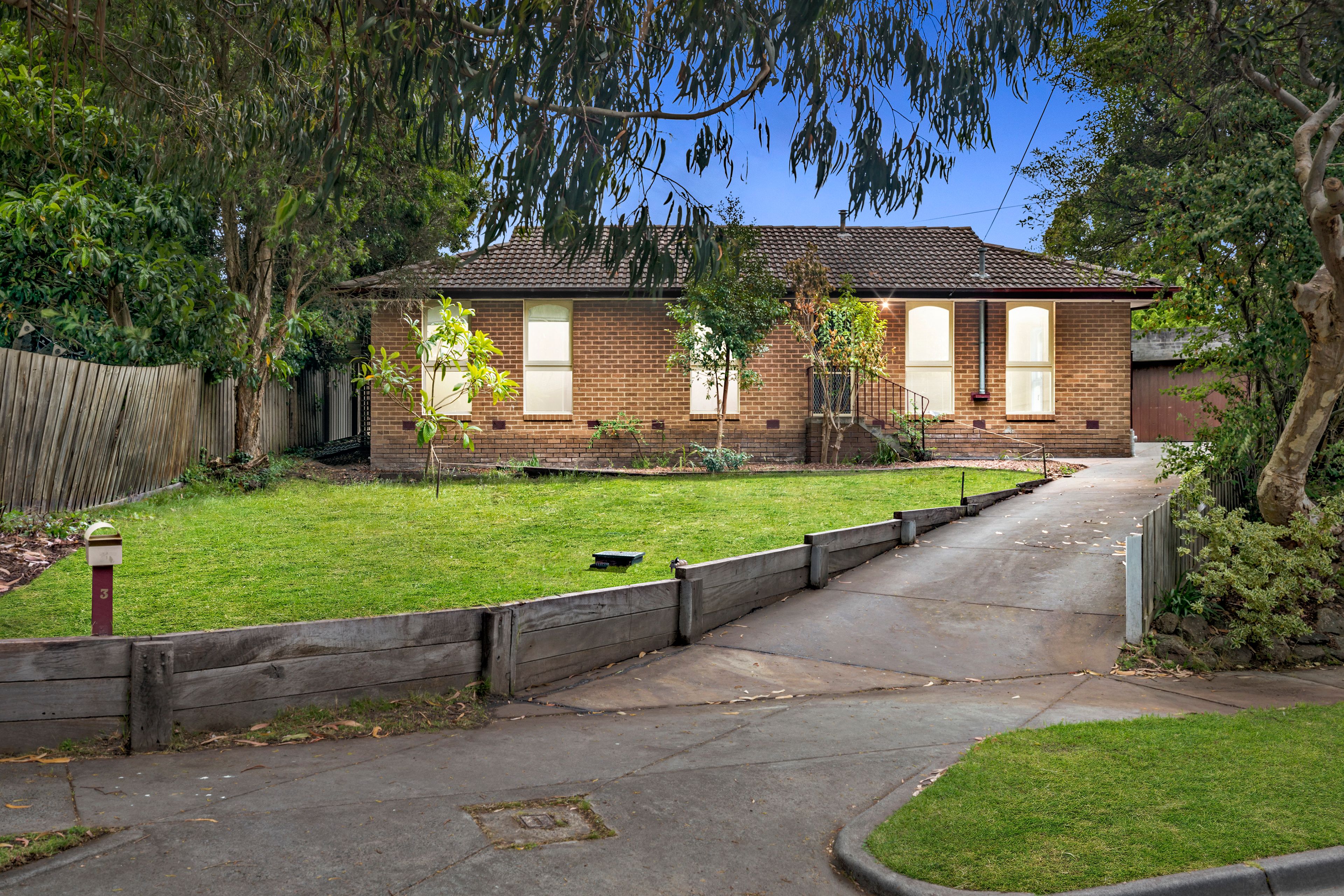 3 Quandong Court, Frankston VIC 3199
