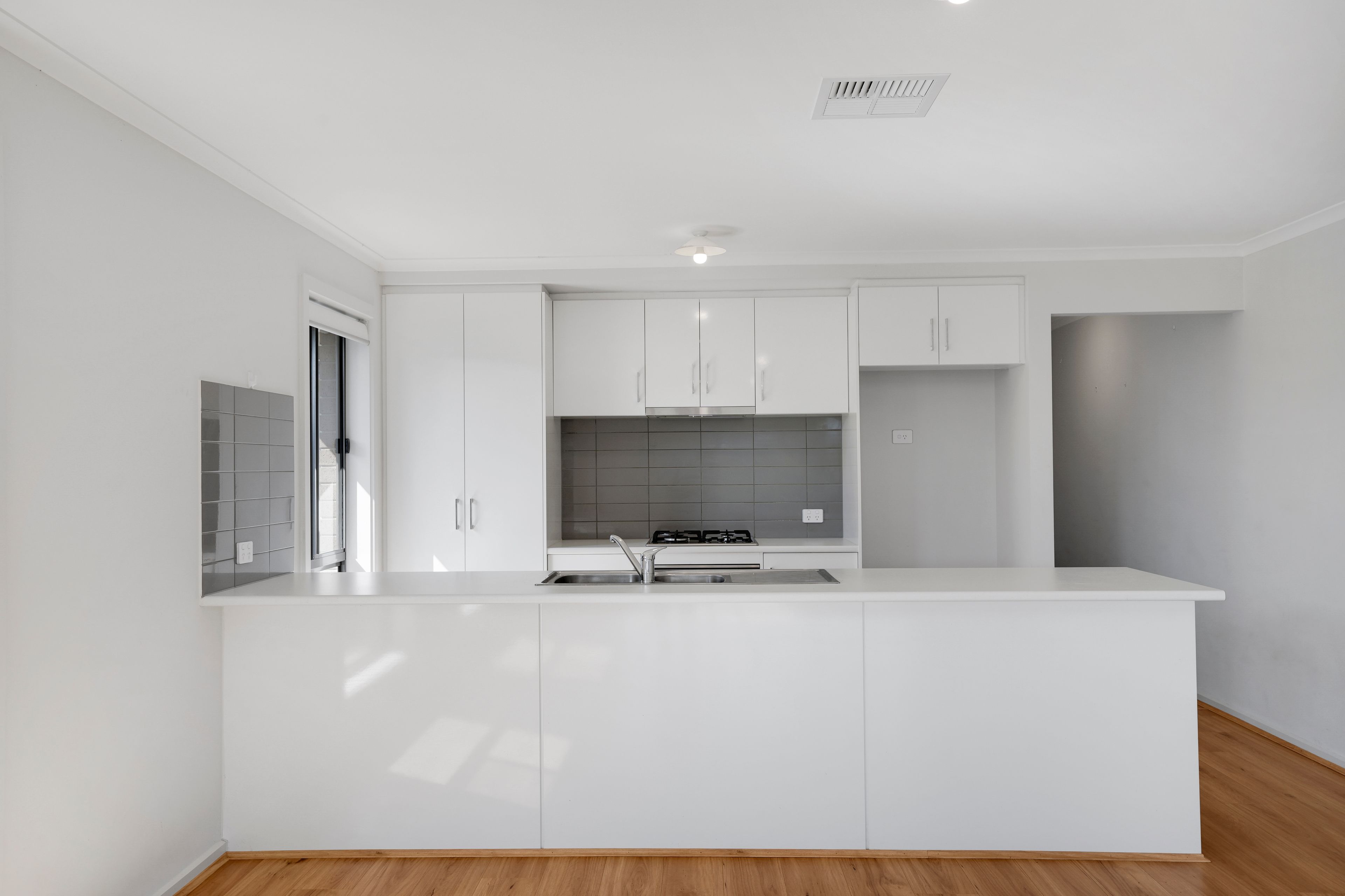 9 Frome Road — photo 7 of 16
