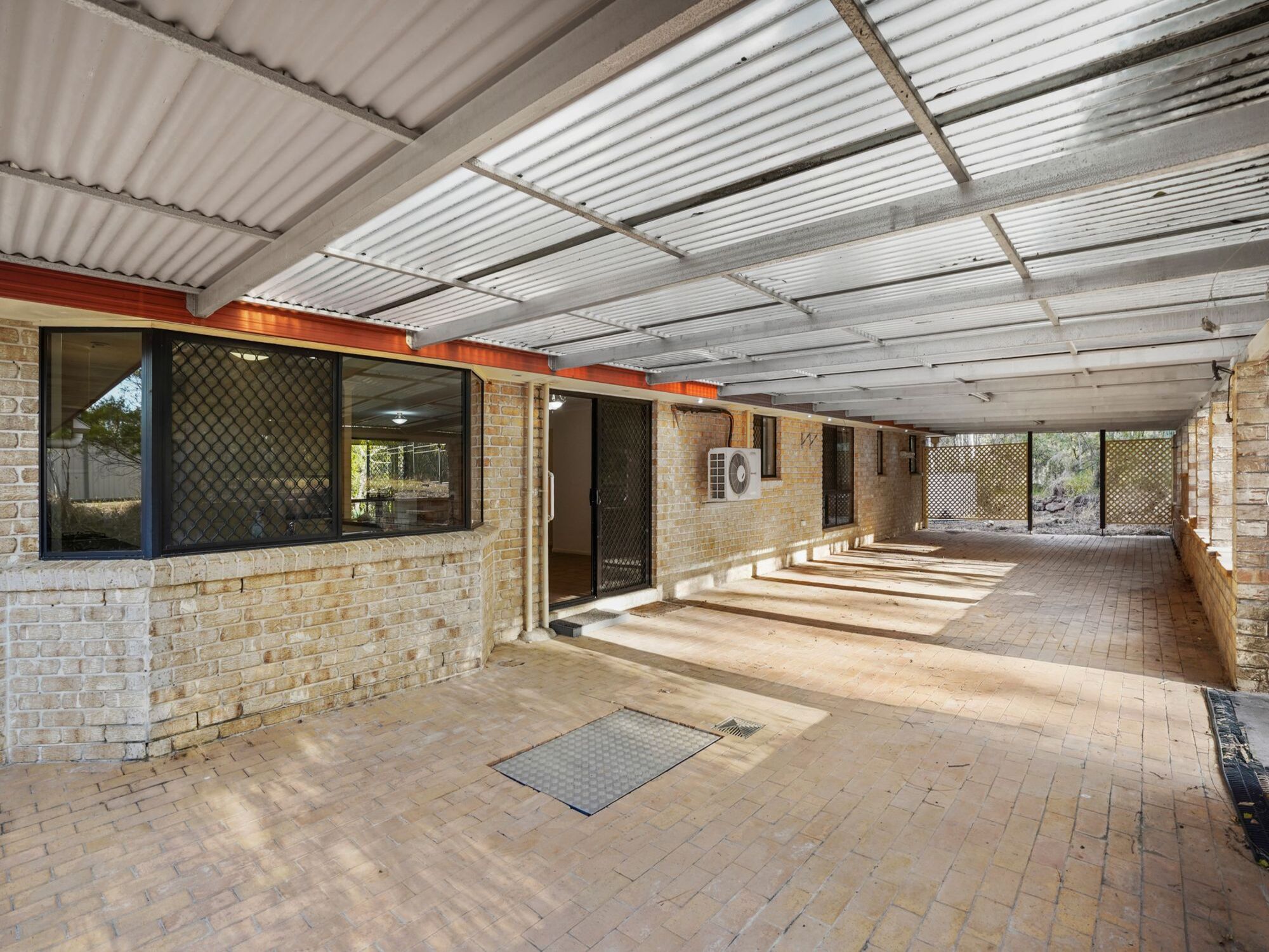 13-17 Klipspringer Court — photo 16 of 22