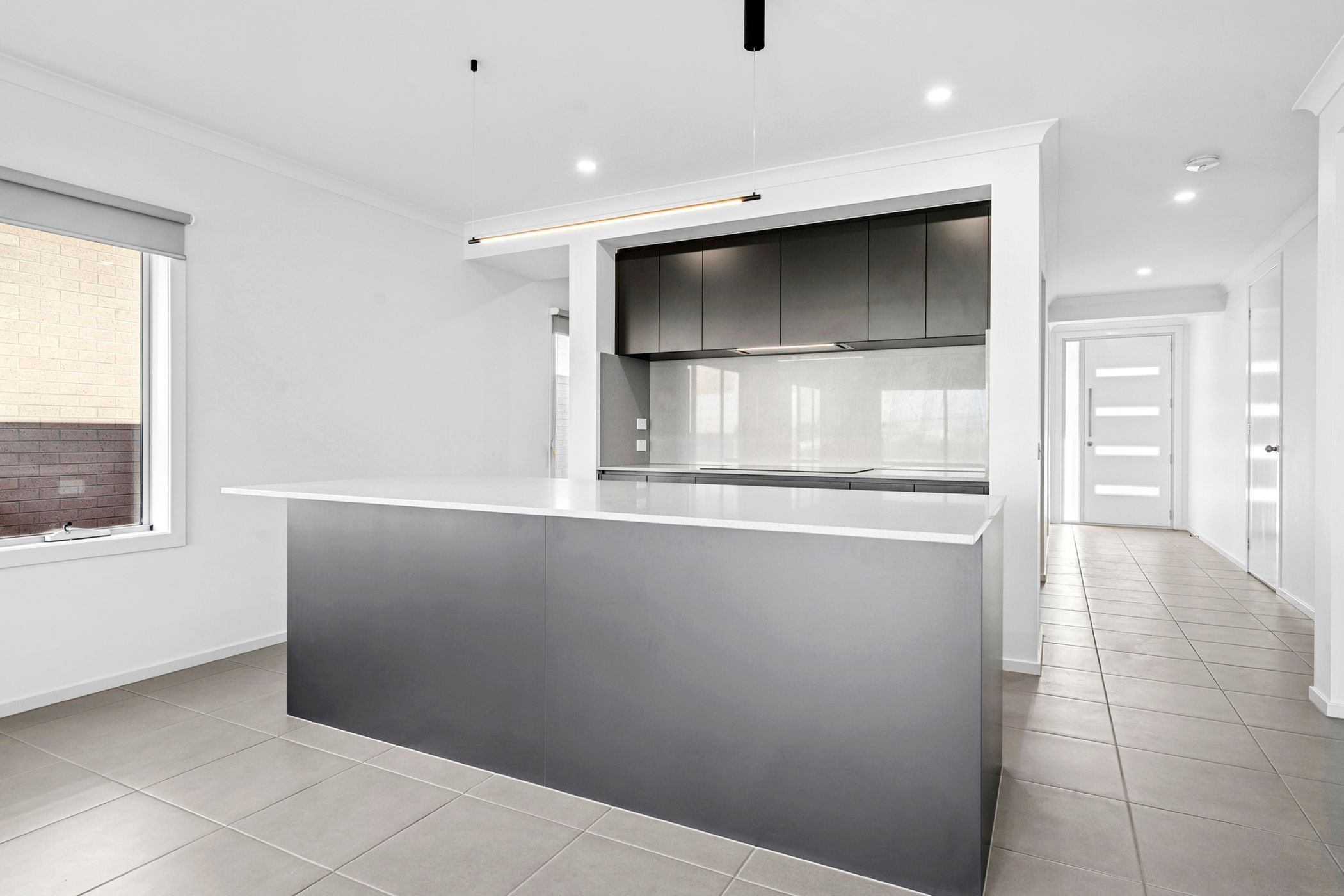 111 Wattlebird Drive — photo 3 of 10