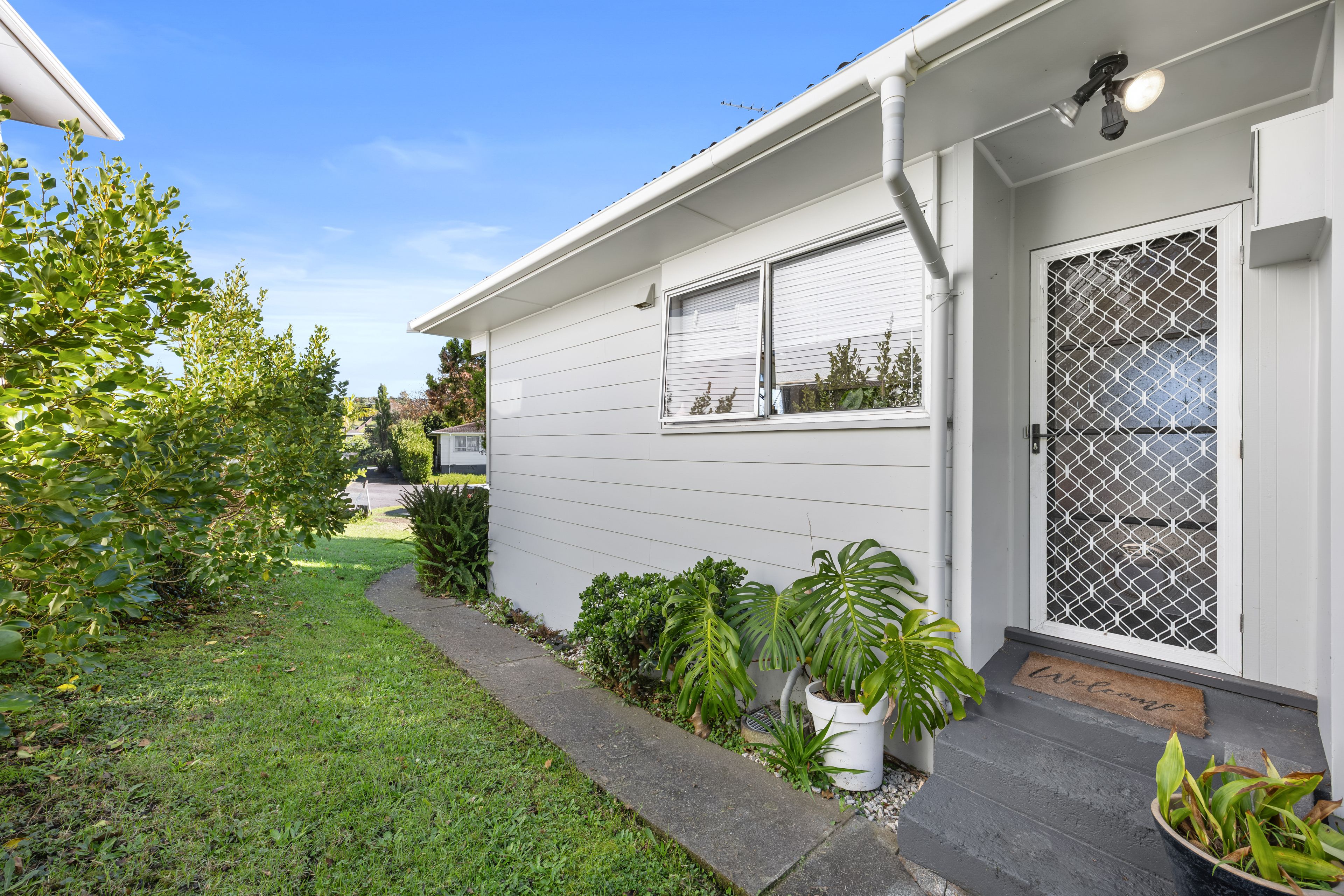 10 Hewlett Road, Massey, Waitakere City