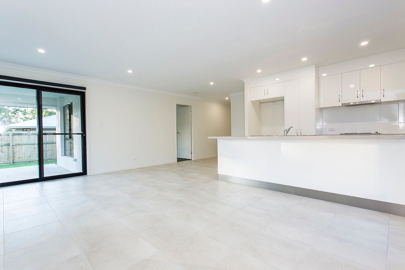 44 Trader Crescent, Cannonvale, QLD 4802