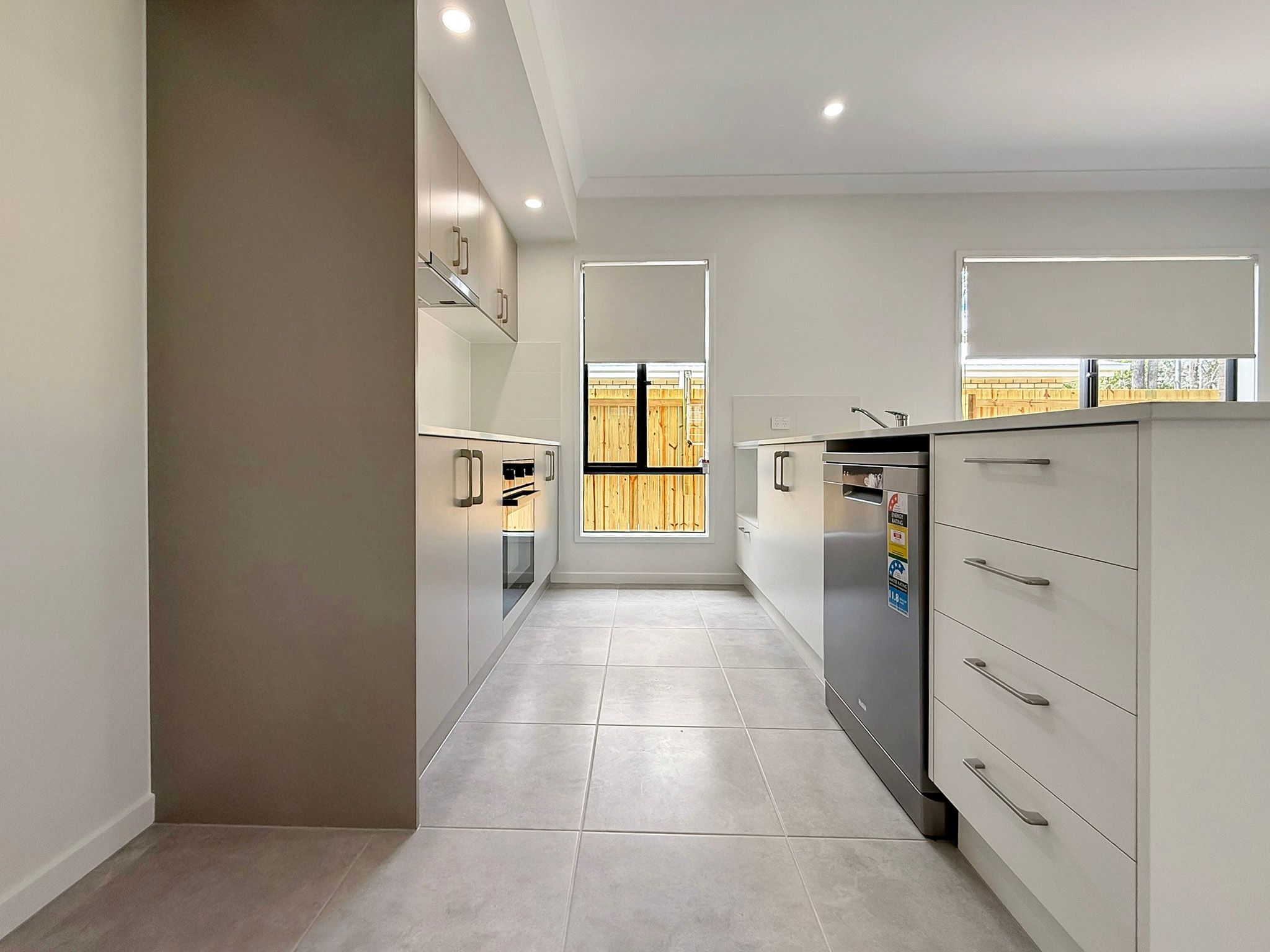 31 Queenstown Street — photo 7 of 19