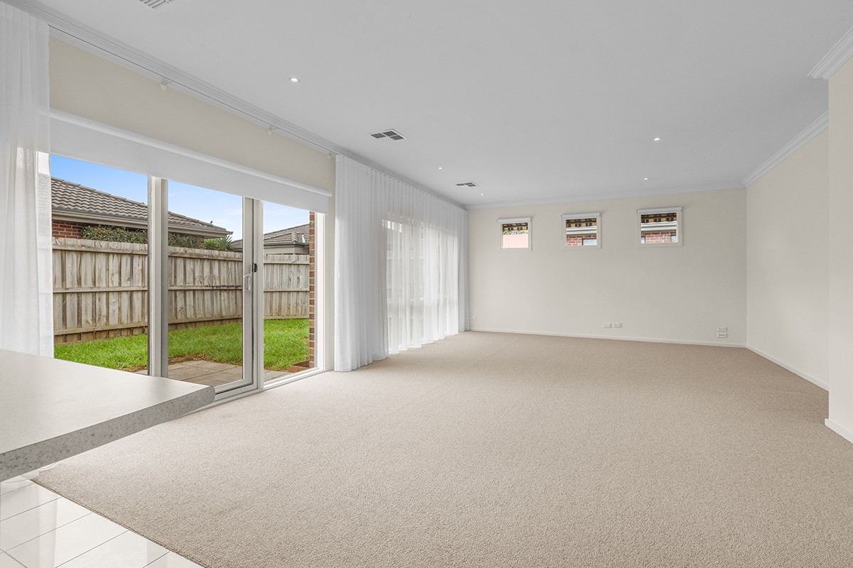 1/63 East Road, Seaford, VIC 3198
